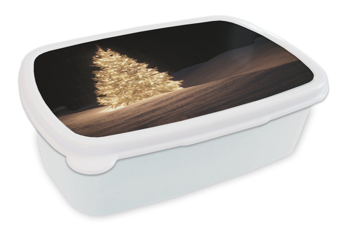 MuchoWow Lunchbox Ein beleuchteter Weihnachtsbaum bei Nacht, Kunststoff, (2-tlg), Brotbox für Kinder und Erwachsene, Brotdose, für Jungs und Mädchen weiß | Lunchboxen