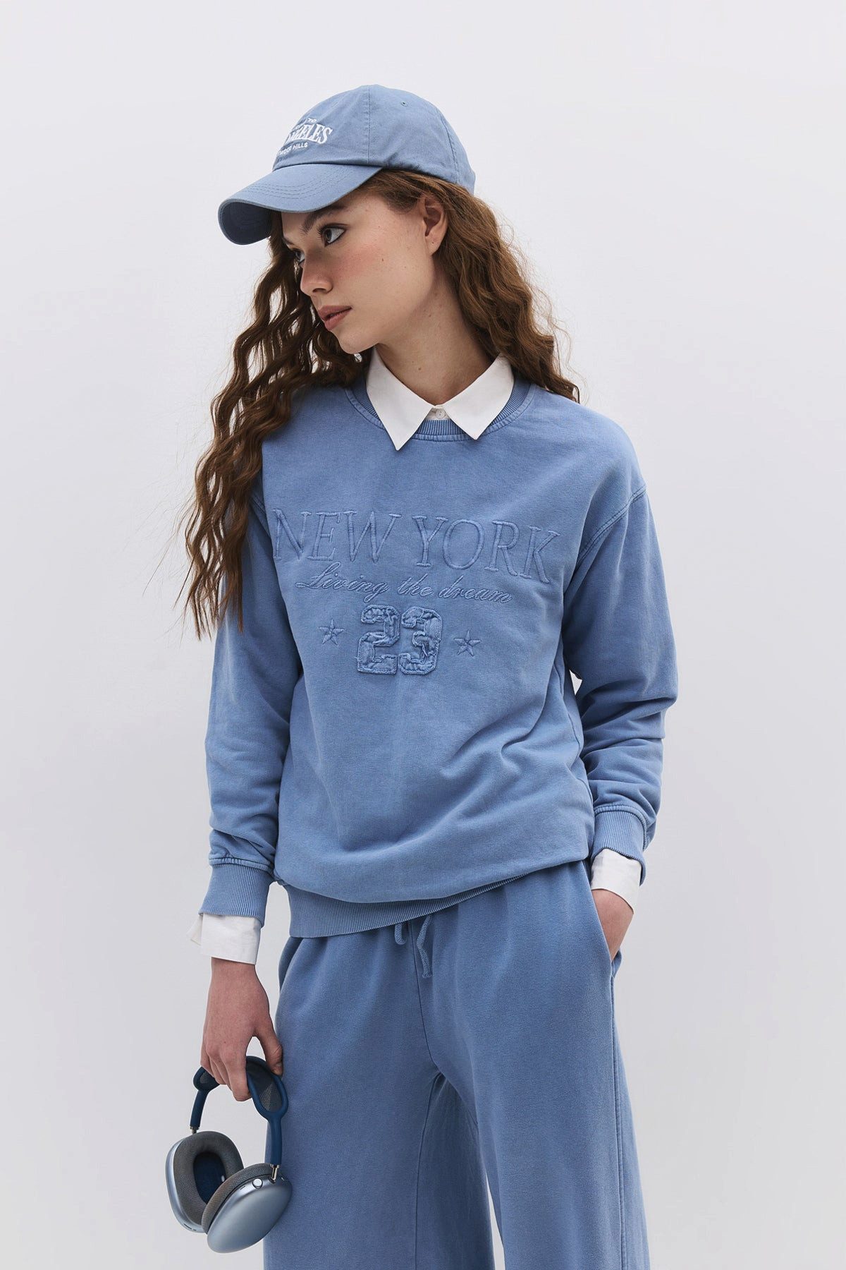 Kapuzensweatshirt Sweatshirt mit Rundhalsausschnitt
