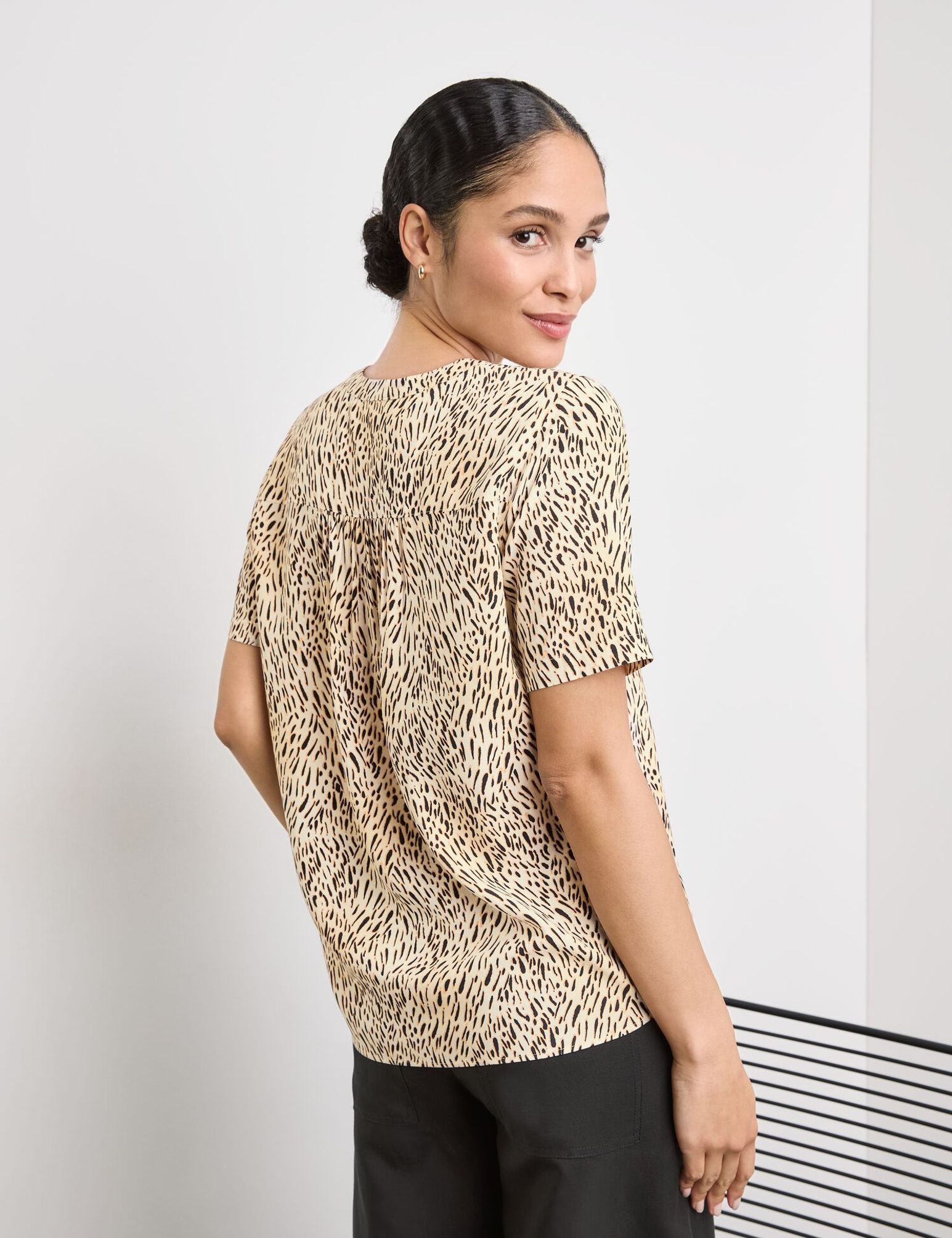 GERRY WEBER Klassische Bluse 360055-31448