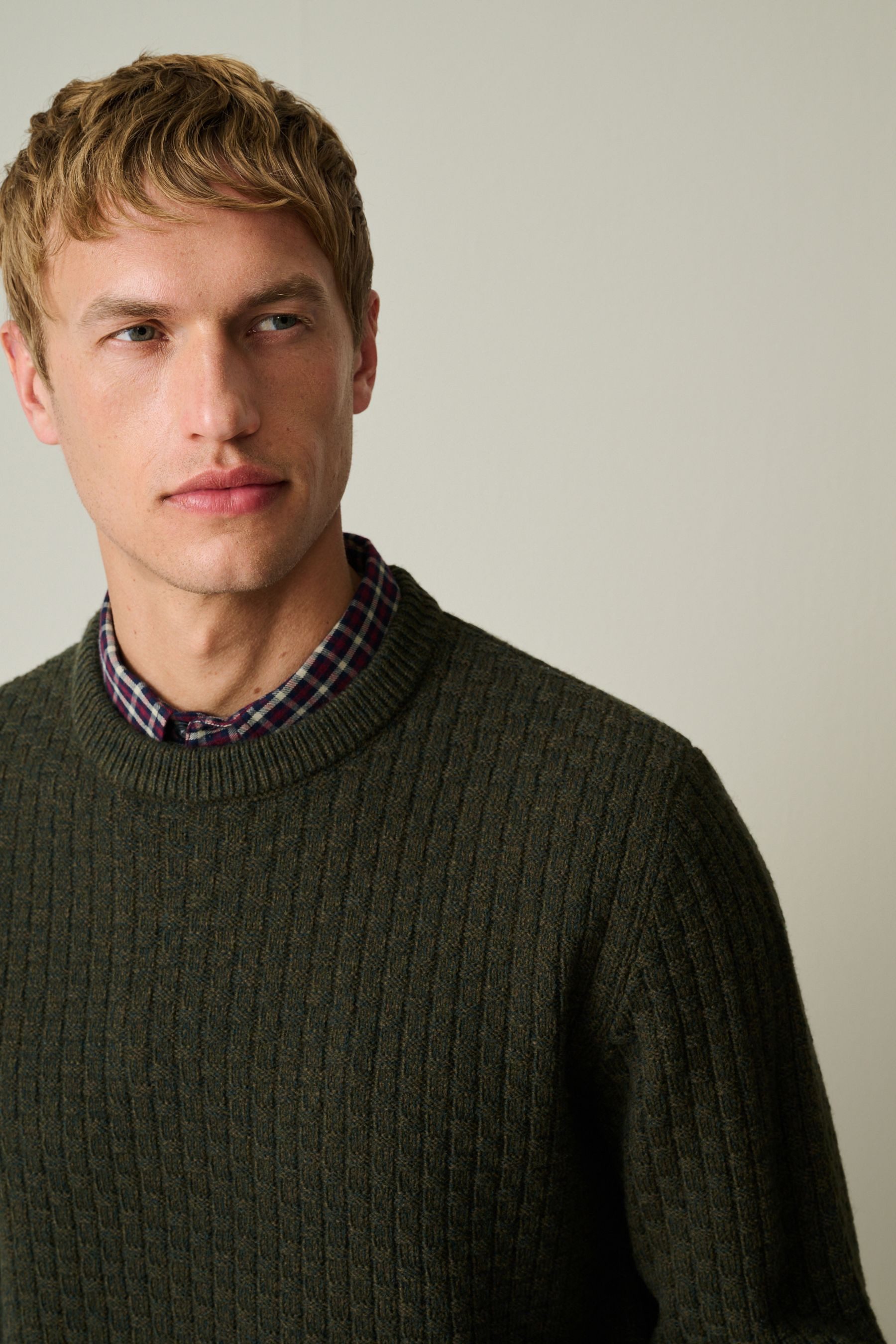 Next 2-in-1-Pullover Mehrlagiger Pullover mit Hemdkragen und Wolle (1-tlg)