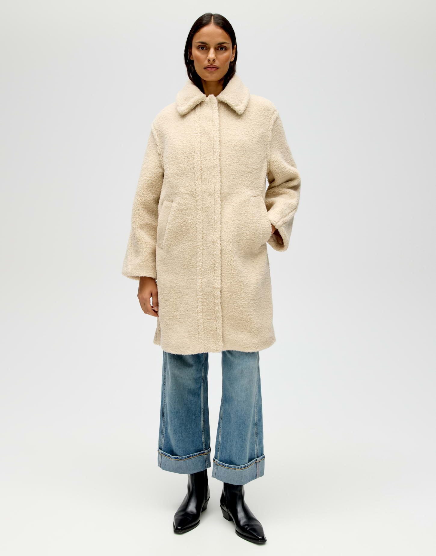 OPUS Wintermantel HEDDY aus Polyester ovaler Schnitt, knielang, verdeckte Knopfleiste