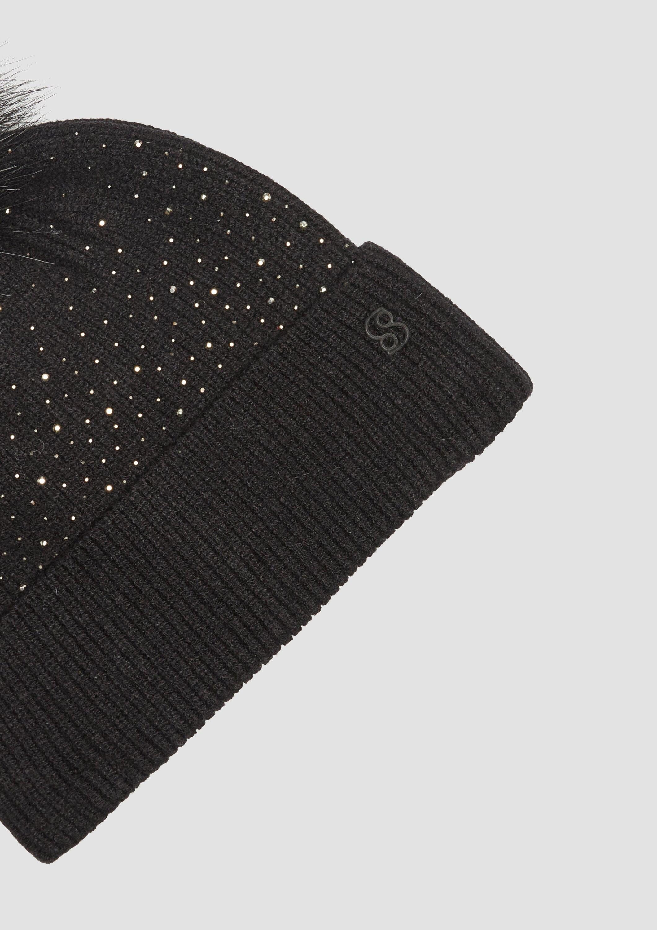 s.Oliver Strickmütze Mütze Mütze mit Kunstfell-Bommel und Nieten