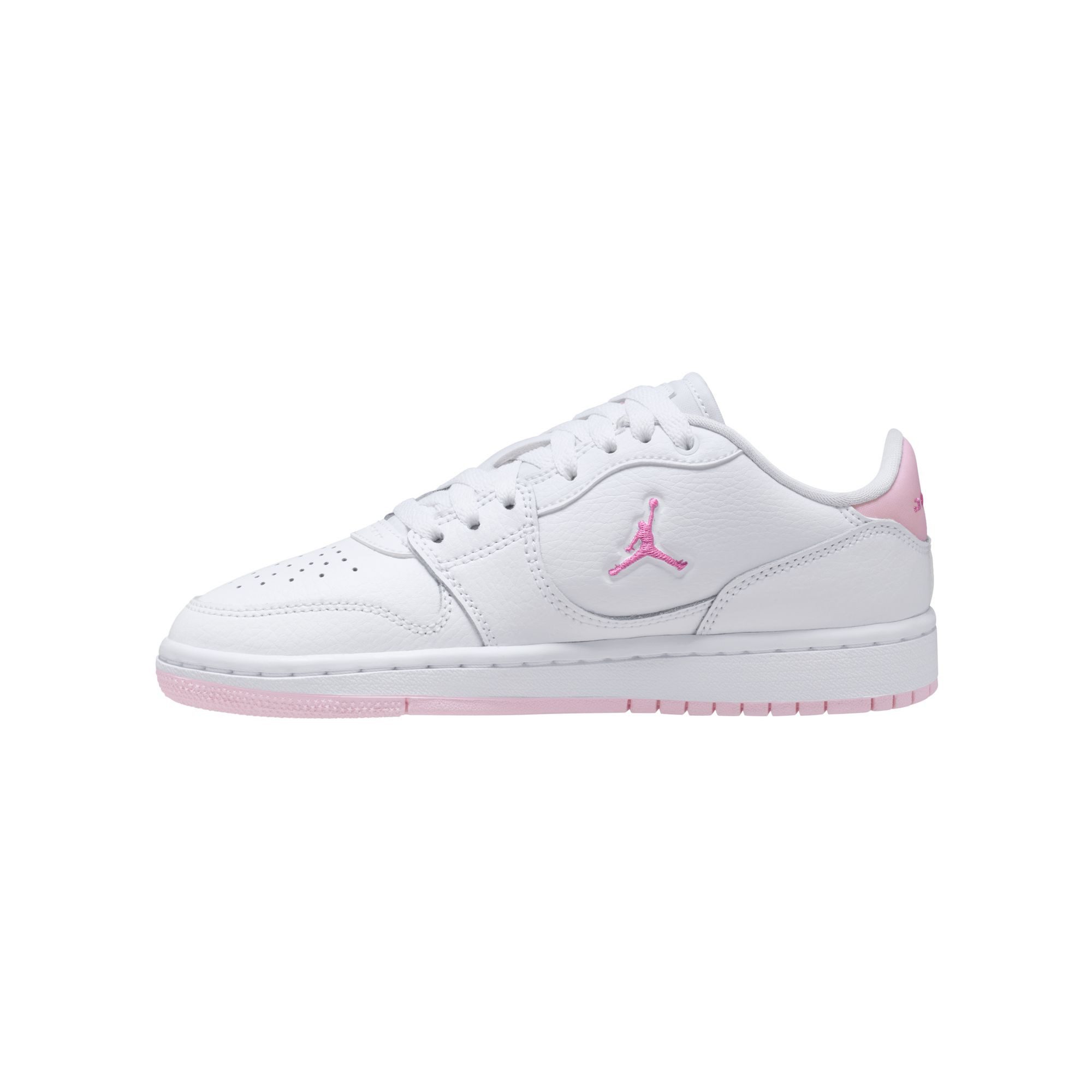 Jordan Jordan Court Connect Low Sneaker inspiriert vom Look des Air Jordan 1