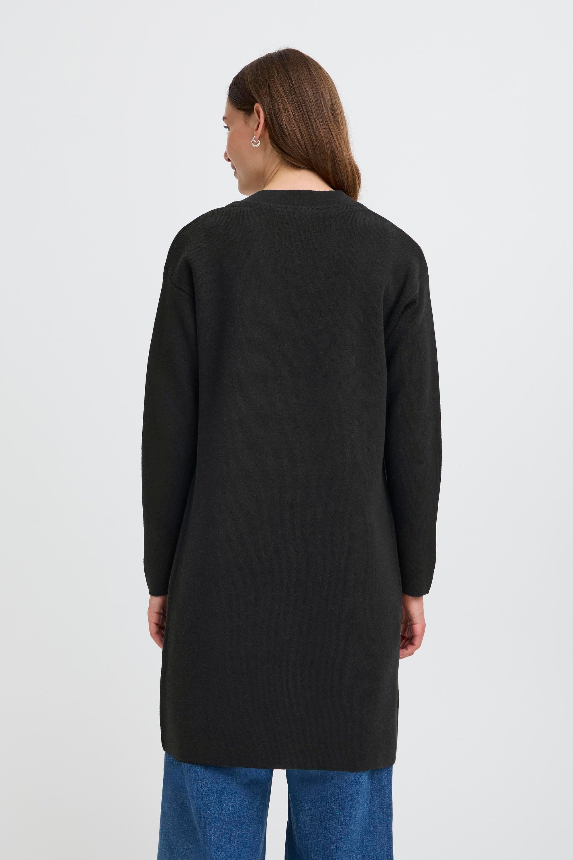 OXMO Strickjacke OXFina Langer Feinstrick-Cardigan mit Taschen