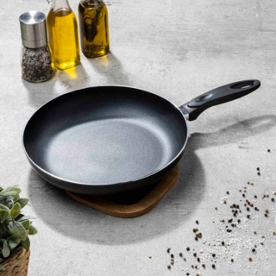 Haushalt International Bratpfanne Aluminium-Pfanne 28cm Materialstärke: 3,0mm, (1-tlg)