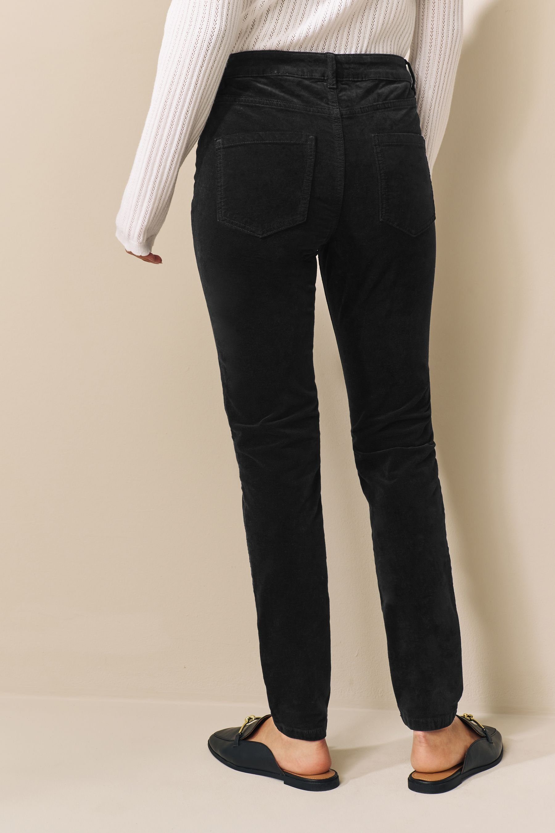 Next Skinny-fit-Jeans Skinny-Jeans aus (1-tlg) Black Samt