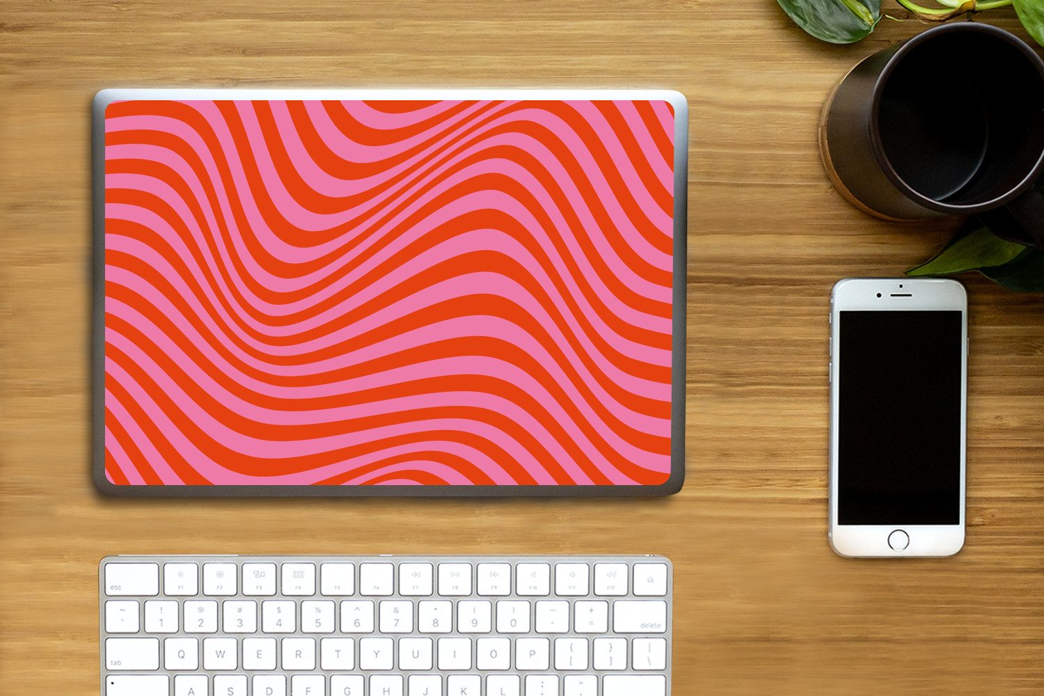 Thumbnail - MuchoWow Laptop-Aufkleber Wellenförmiges Muster - Rot - Rosa - Linien, (1tlg), Laptop Folien Cover, Aufkleber, Sticker, ...