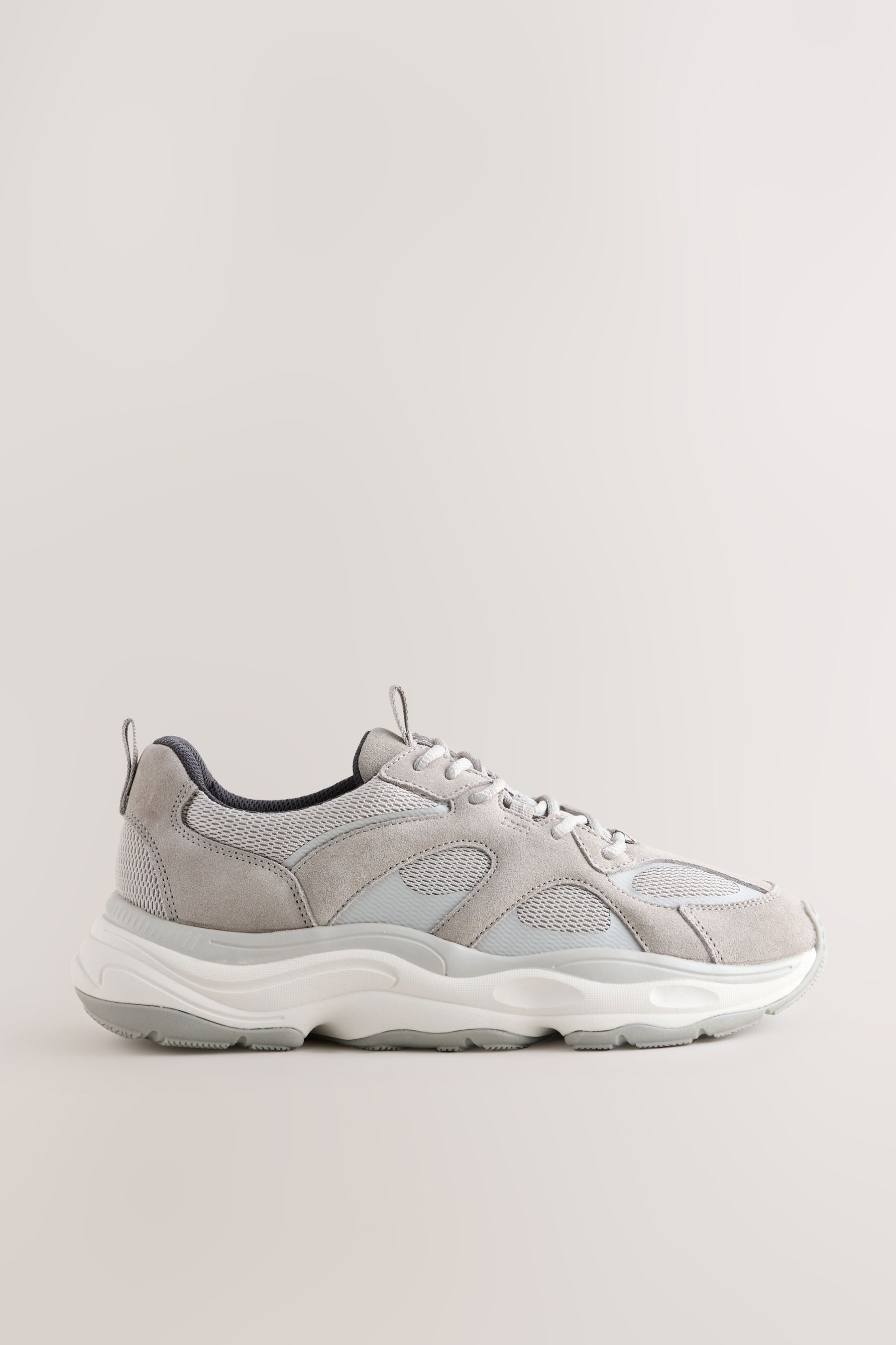 Next Laufschuhe mit Veloursbesatz Sneaker (1-tlg)