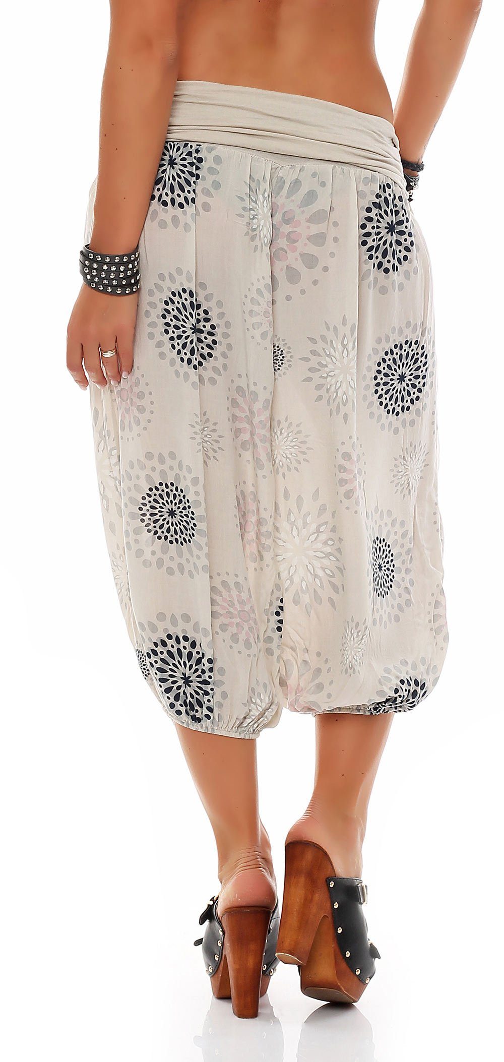 malito more than fashion Haremshose malito Damen Capri Hose mit Print, Haremshose zum Tanzen, Pumphose kurze Pluderhose in modischen Farben Einheitsgröße