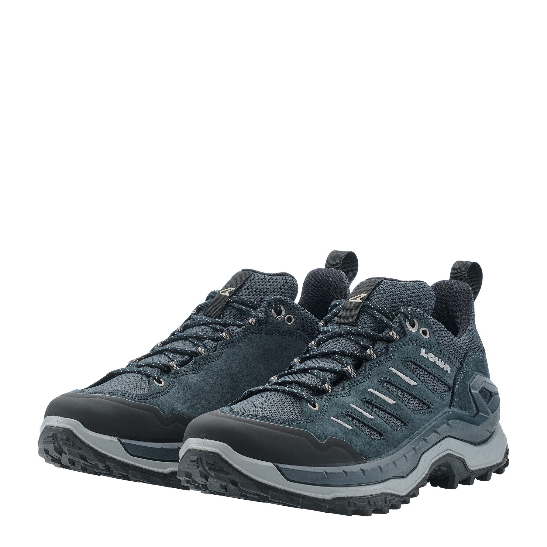 Lowa INNOVO LO Wanderschuh