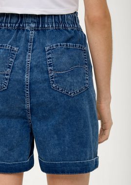 QS Jeansshorts Jeans-Shorts Paper Bag / Relaxed Fit / High Rise / Semi Wide Leg Kontrastnähte, Waschung