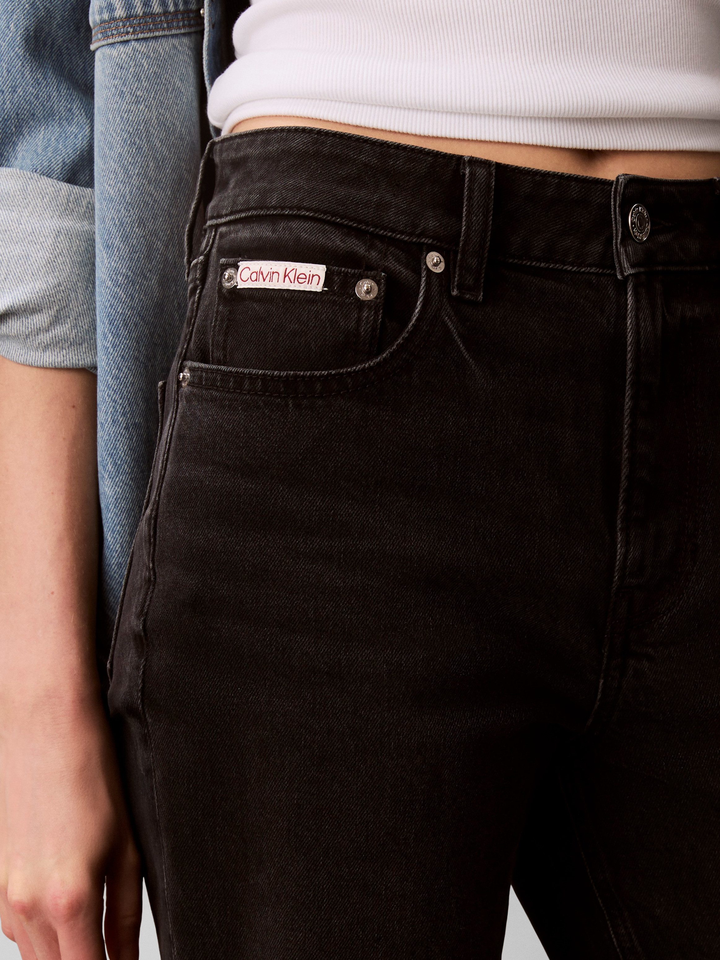 Calvin Klein Jeans Straight-Jeans Mit Gürtelschlaufen – Bild 3 von 5