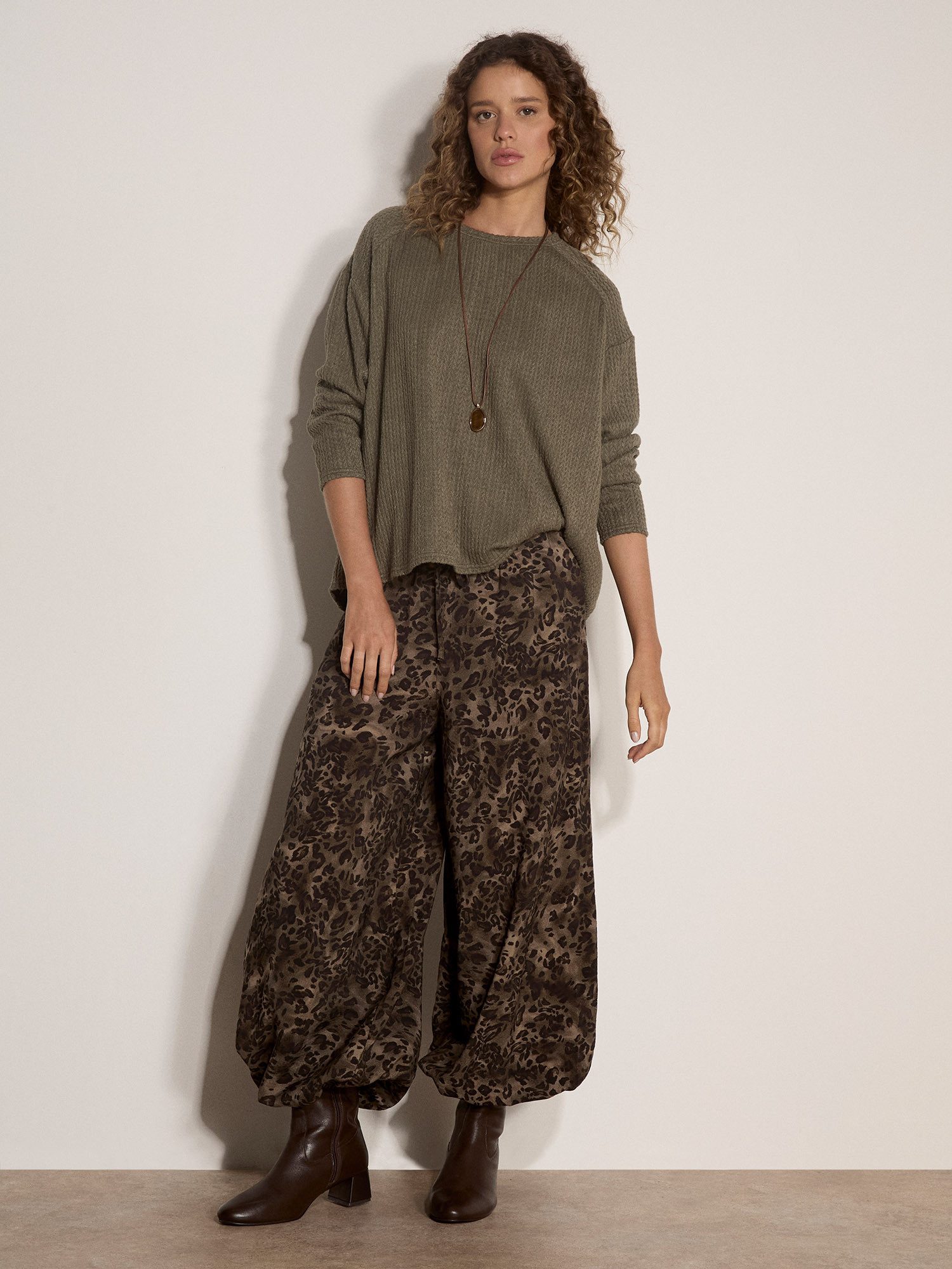 Apricot Stoffhose Weite Webhose mit Leopardenmuster