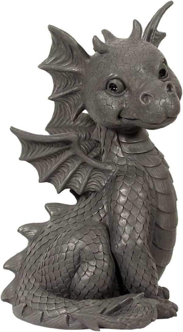 MystiCalls Gartenfigur Gartendrache "Snootys Baby" - Gartenfigur Garten Dekoration Drache, Handgearbeitet und handbemalt