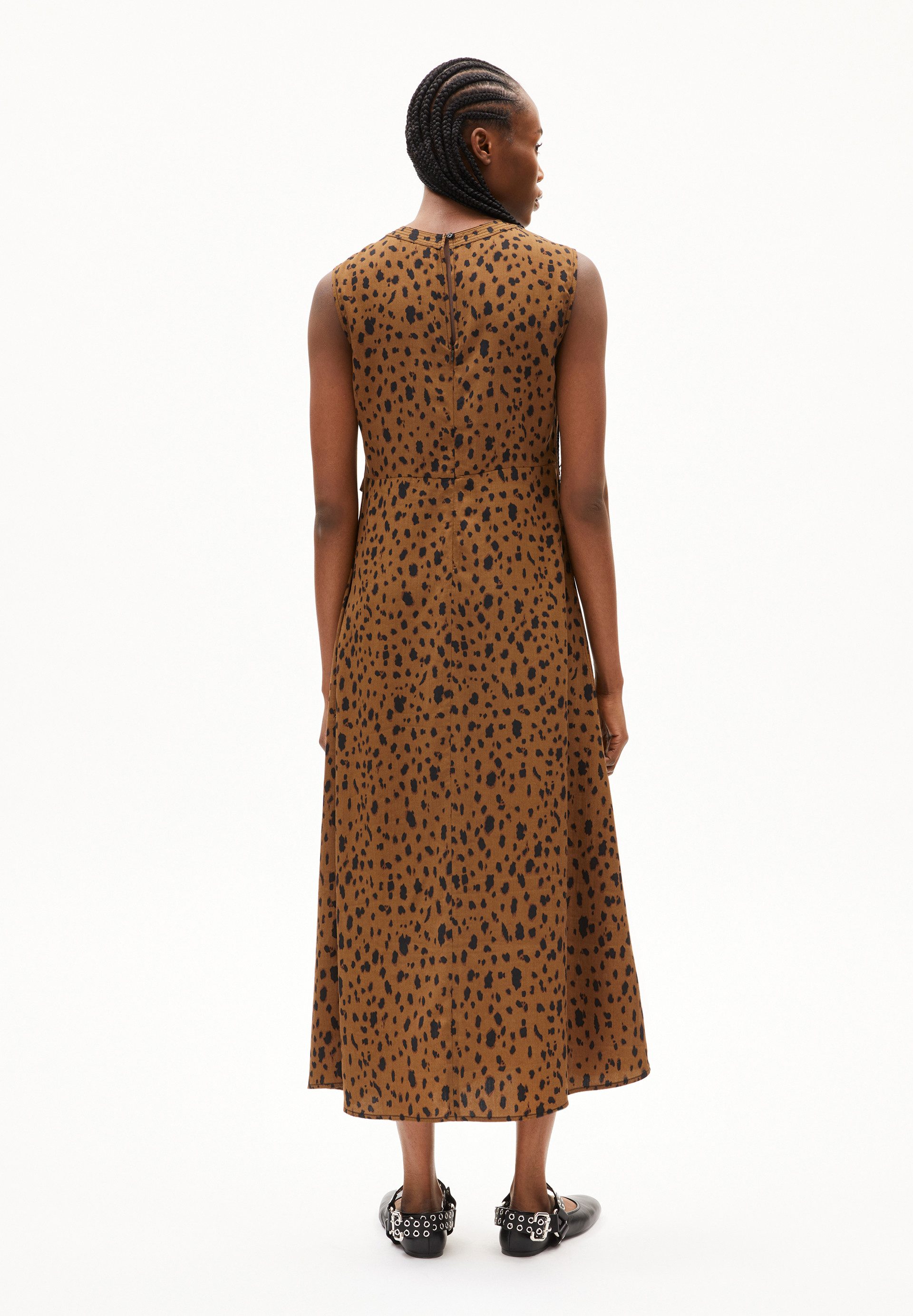 Armedangels Jerseykleid EMALANAA LEOPAA Webkleid aus TENCEL™ Lyocell (Regular Fit) Webkleid aus TENCEL™ Lyocell