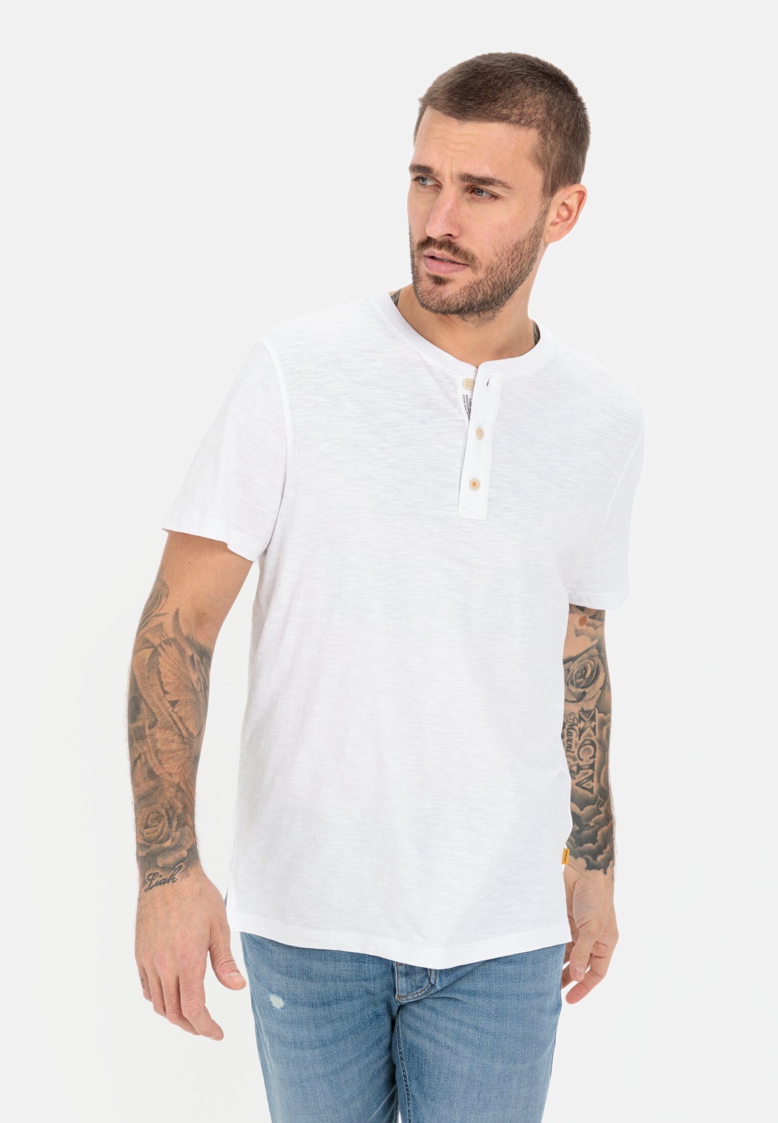 camel active Henleyshirt aus reiner Baumwolle Kurzarm