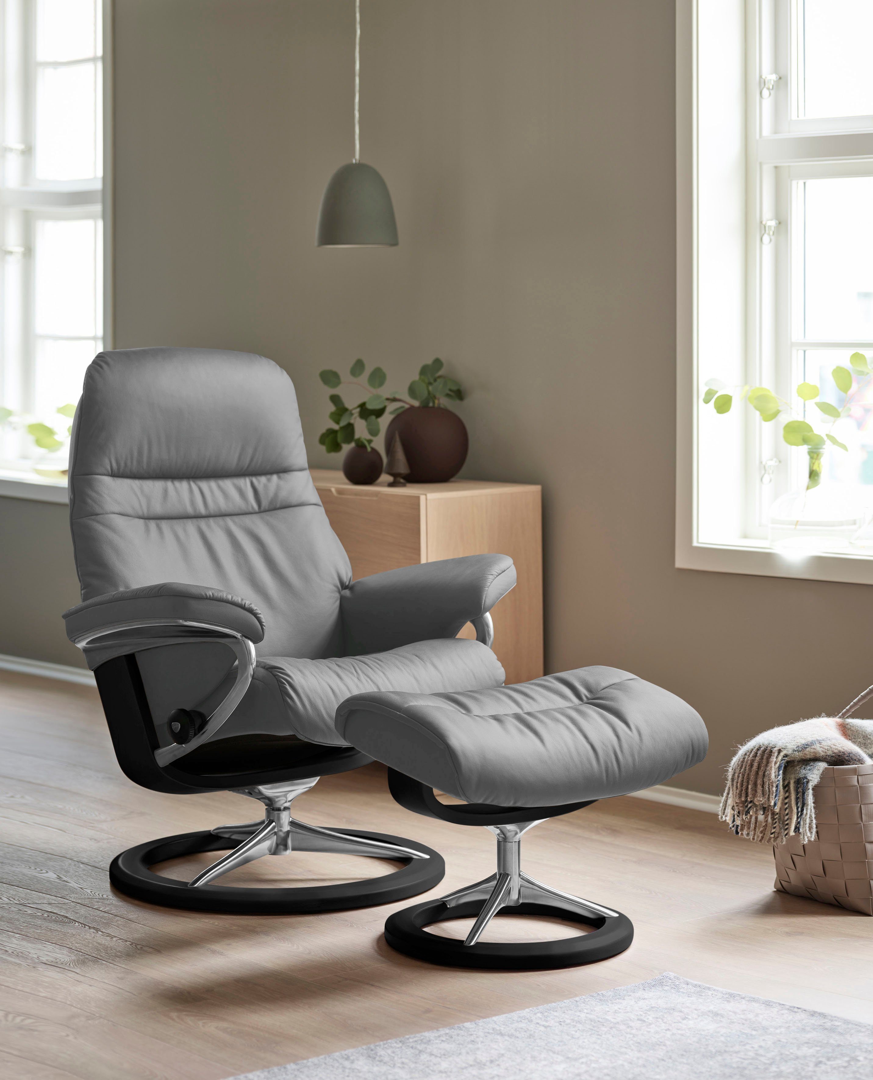 Stressless® Relaxsessel Sunrise (Set, Relaxsessel mit Hocker), mit Signature Base, Größe M, Gestell Schwarz