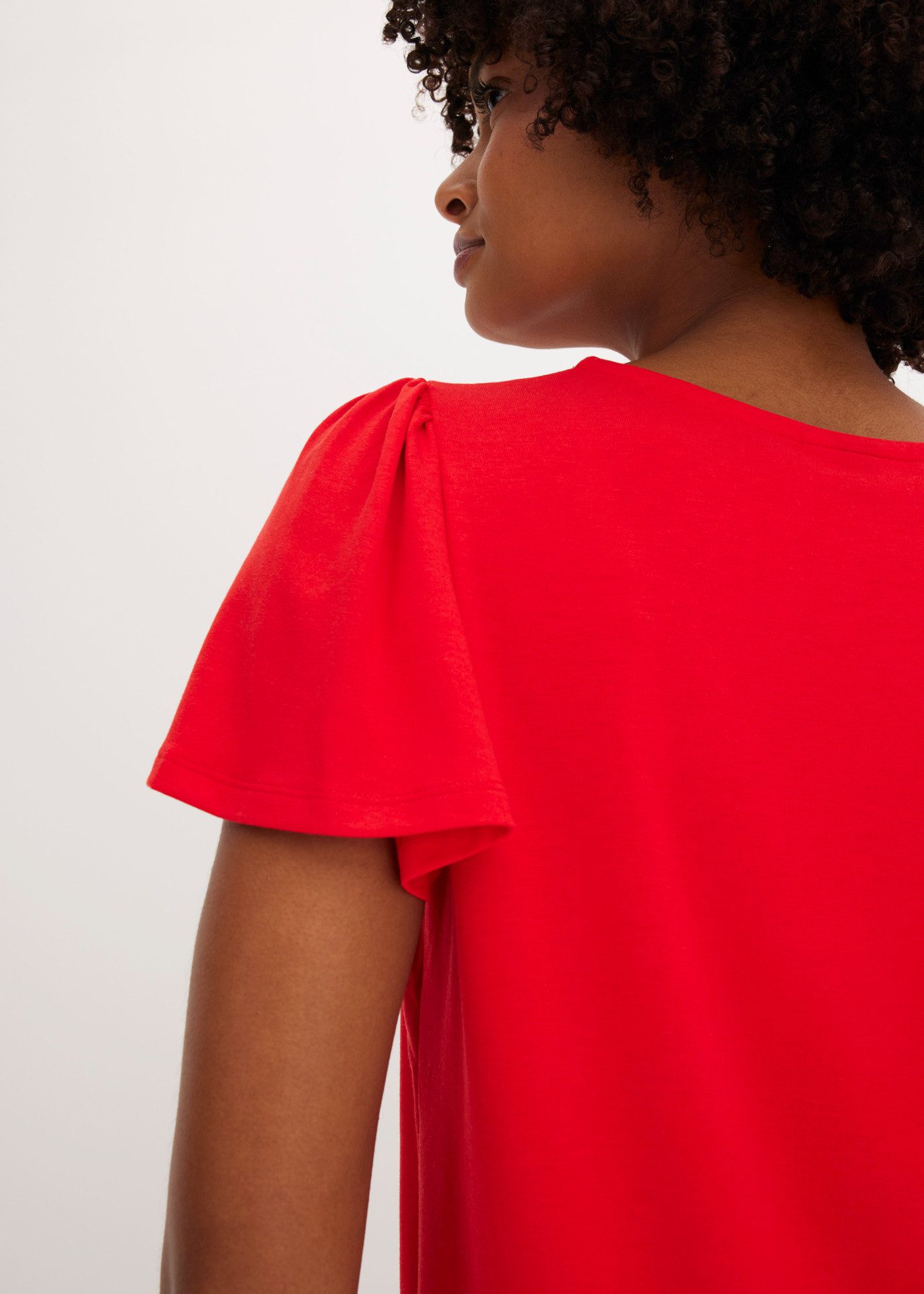 bonprix T-Shirt bequeme Passform, Kurzarm-Design, mit Knopfleiste – Bild 4 von 5