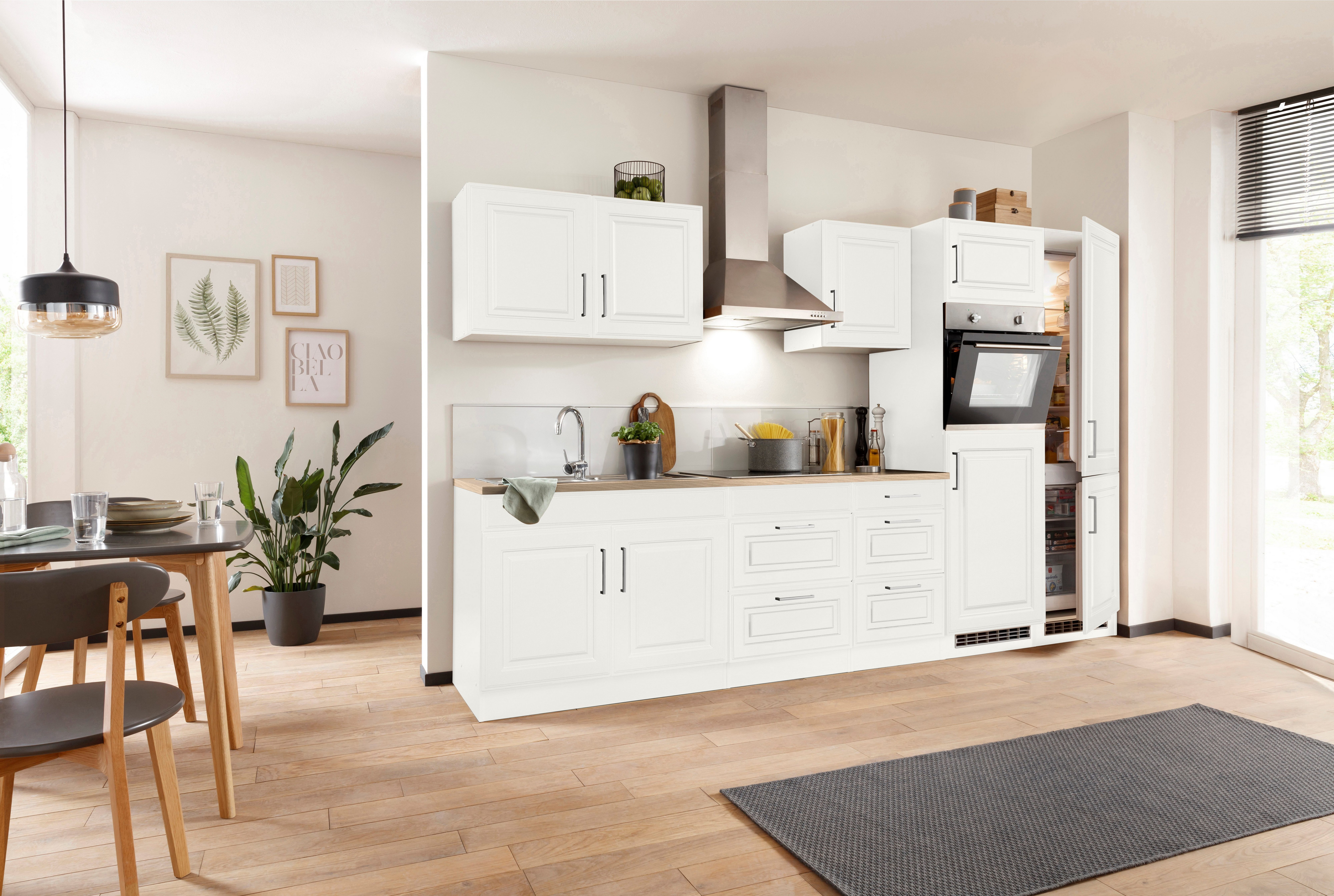 KOCHSTATION Küchenzeile KS-Stockholm – Küche mit hochwertiger und detailreicher Landhausfront, Breite 330 cm, wahlweise mit E-Geräten,mit MDF-Fronten