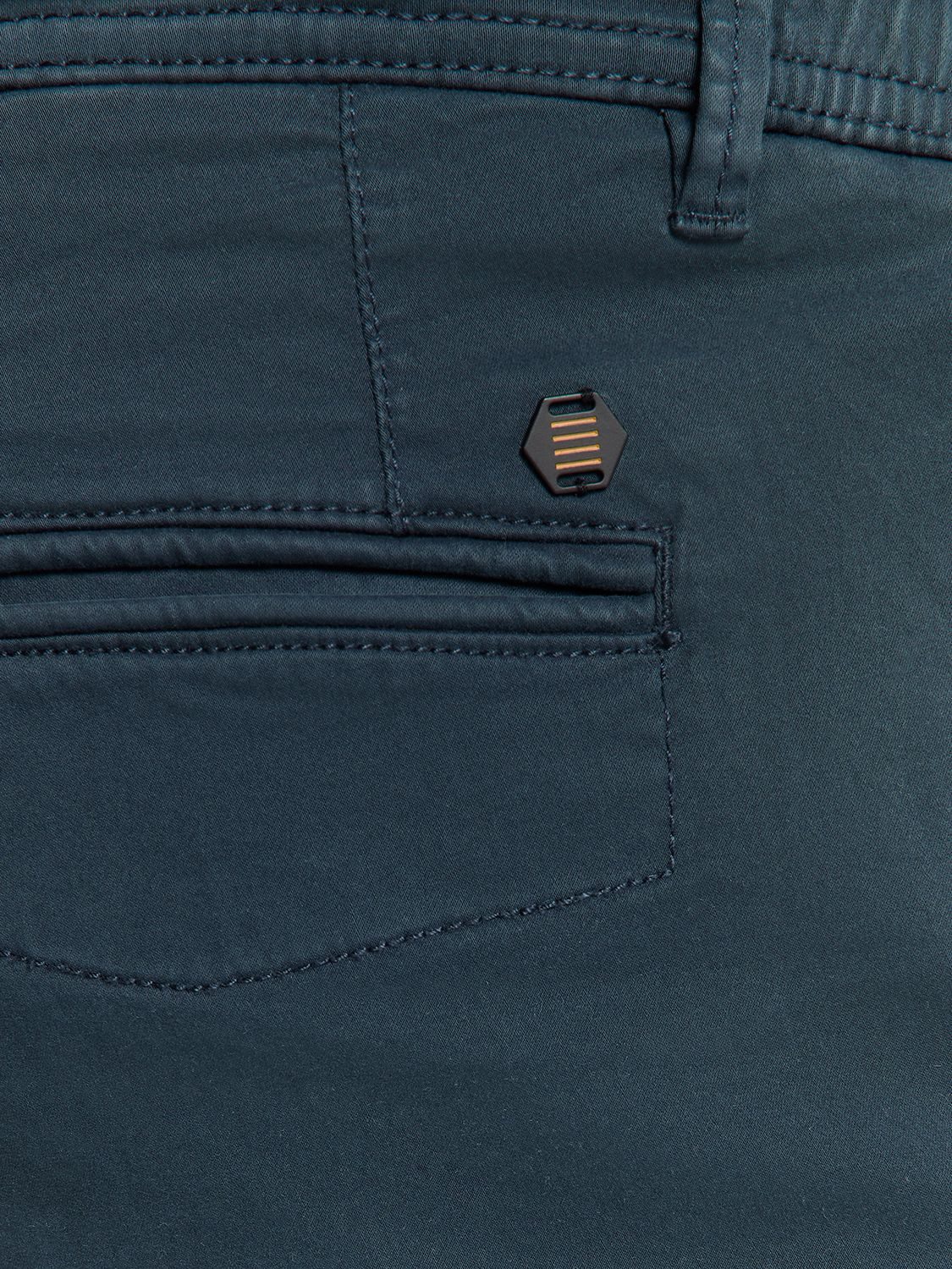 NO EXCESS Shorts
