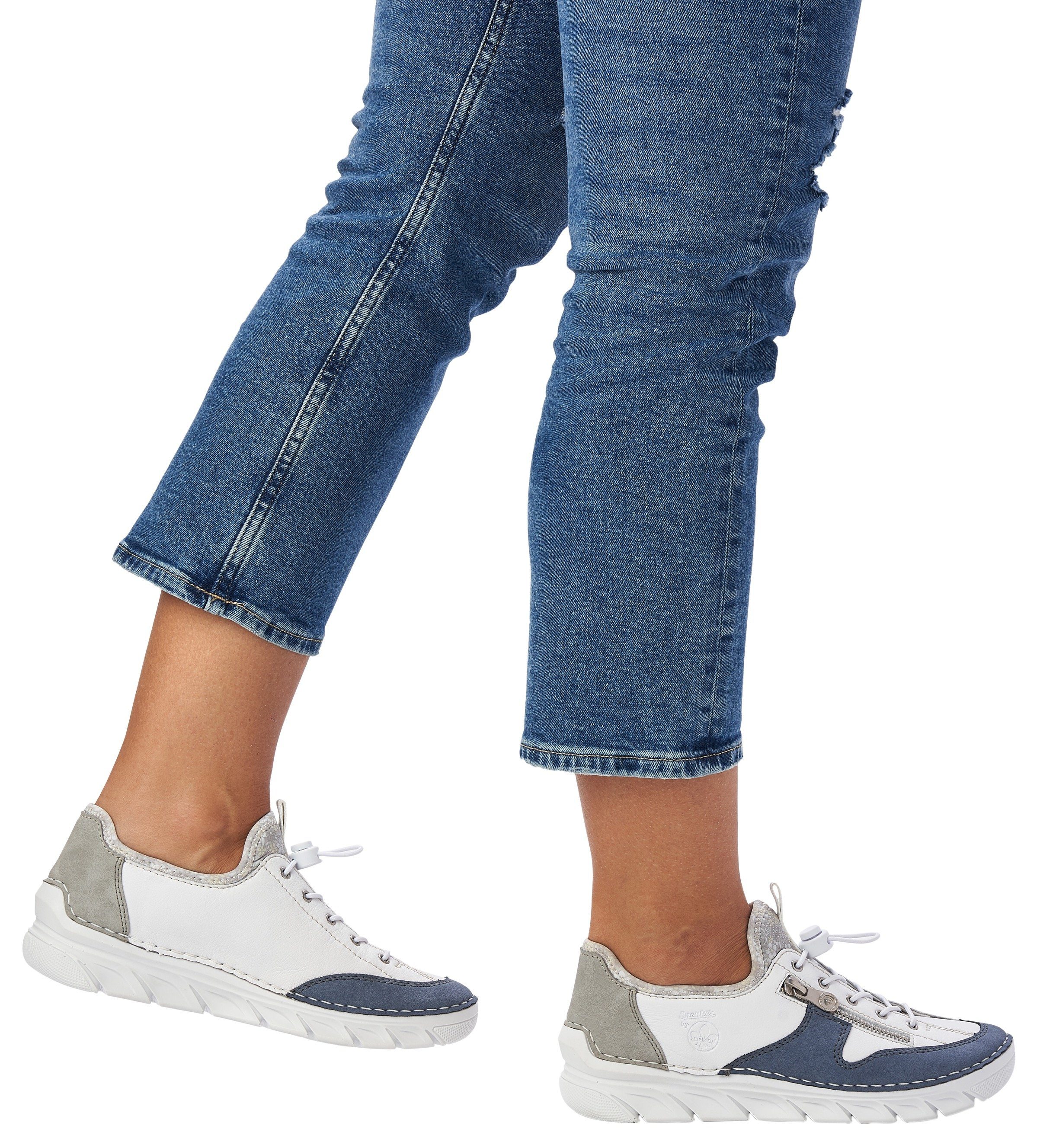 kontrastfarbenen Besätzen Rieker mit Sneaker Slip-On