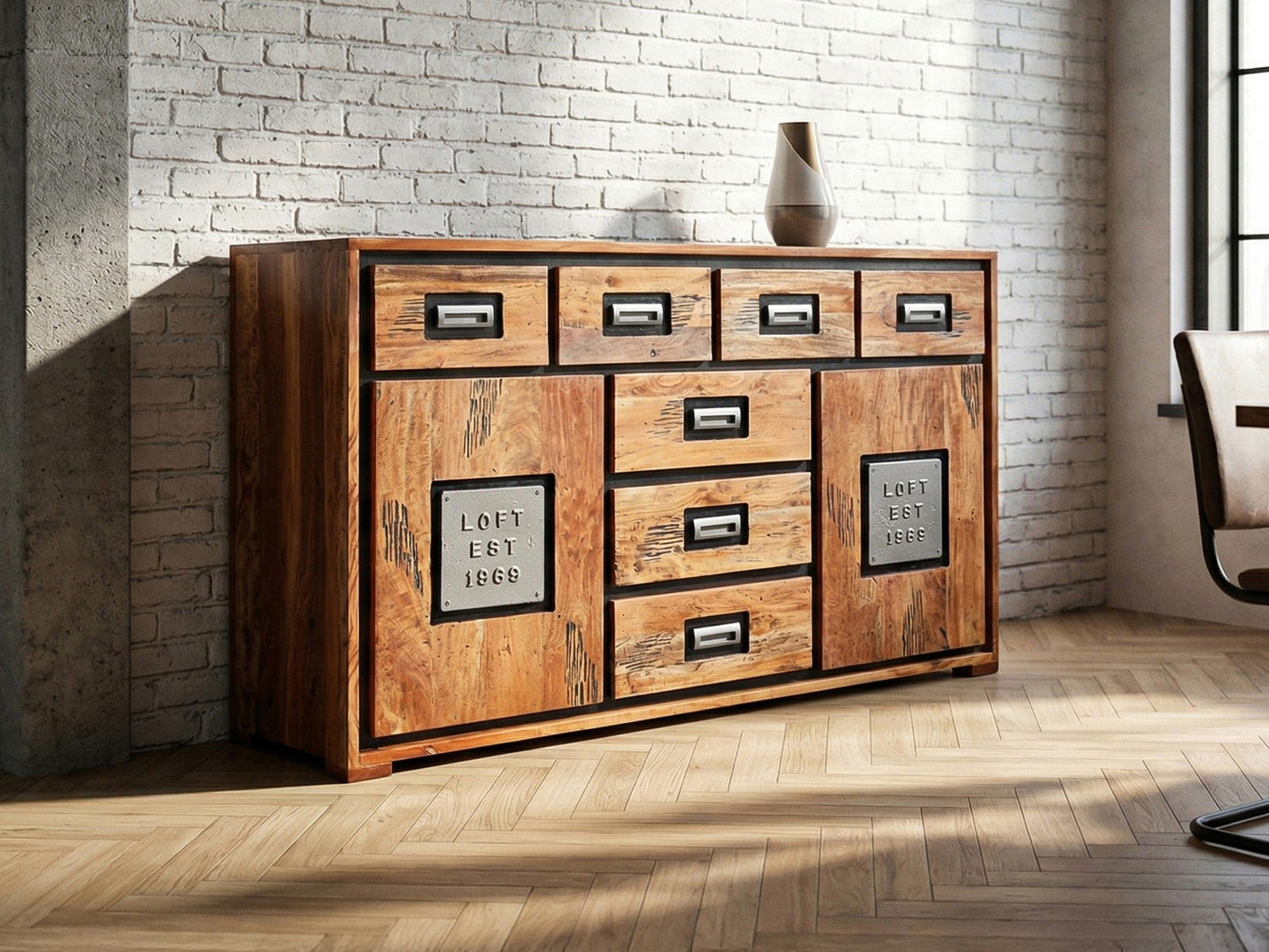 Massivart® Sideboard 150 cm Breite Massivholz Akazie Altholz »NARVIK«, montiert · 7 Schubladen · 2 Drehtüren · Metallgriffe