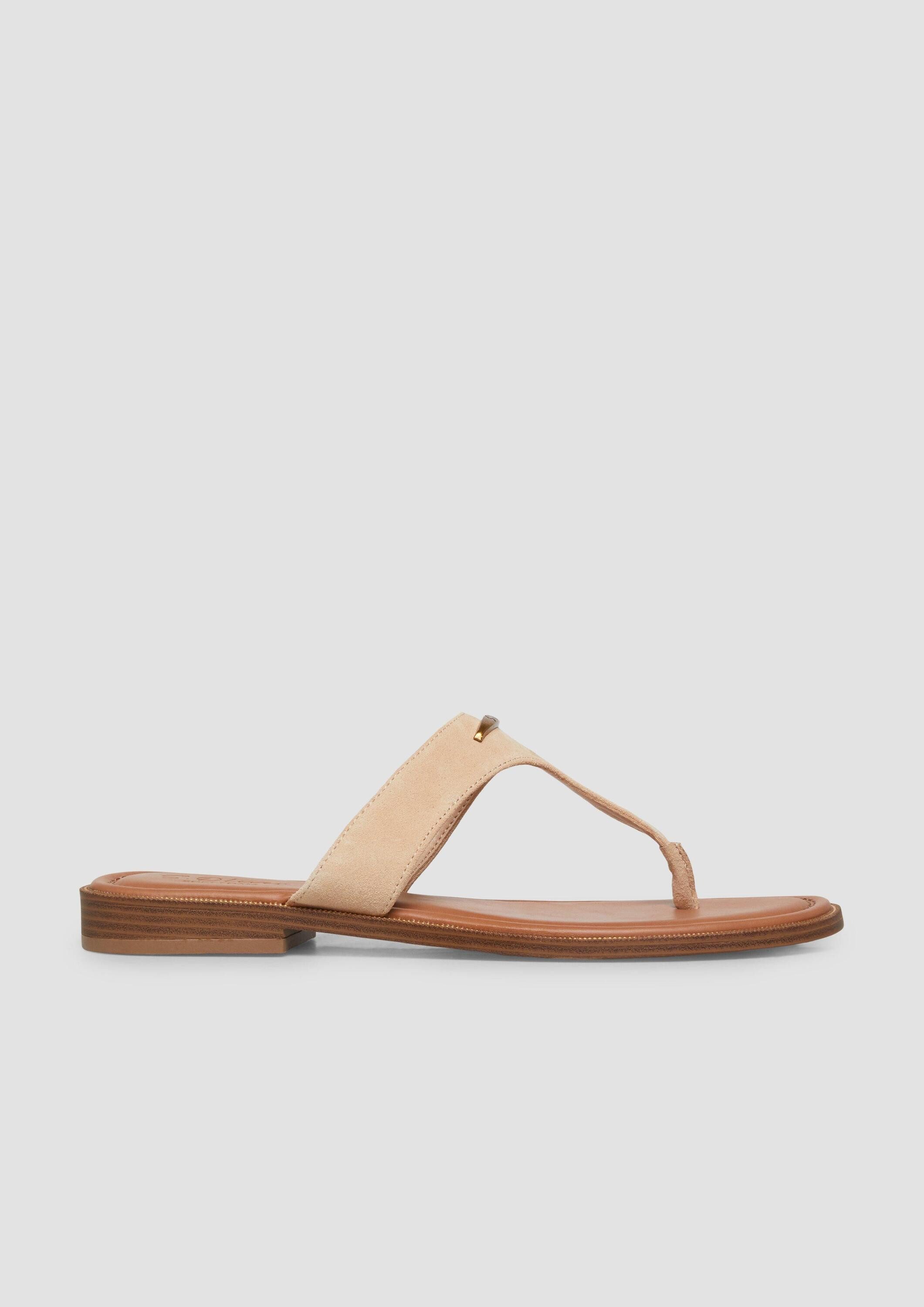 s.Oliver Sandalen Sandale Zehentrenner-Sandalen aus Leder mit dekorativem D günstig online kaufen