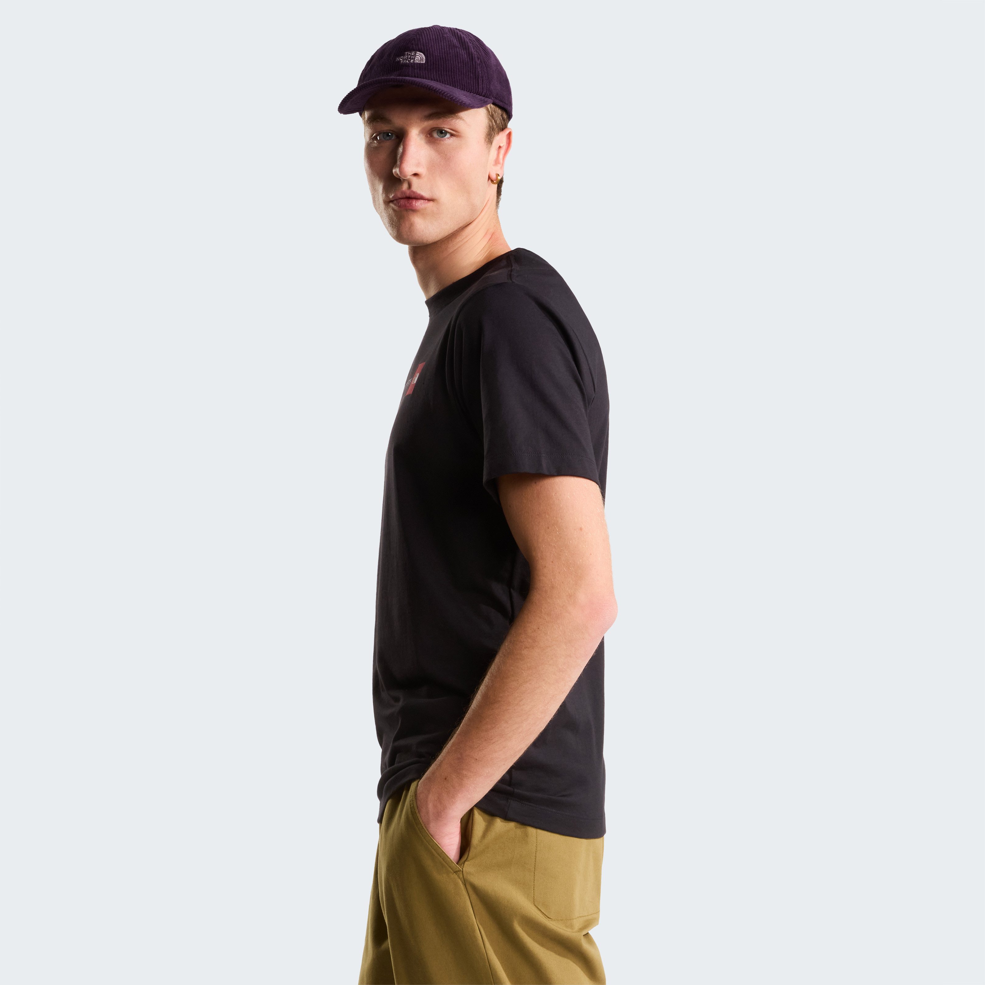 The North Face T-Shirt M NEVER STOP EXPLORING REGULAR SHORT SLEEVE TEE-GRAPHIC normale Passform, kurze Ärmel, für Sport und Freizeit