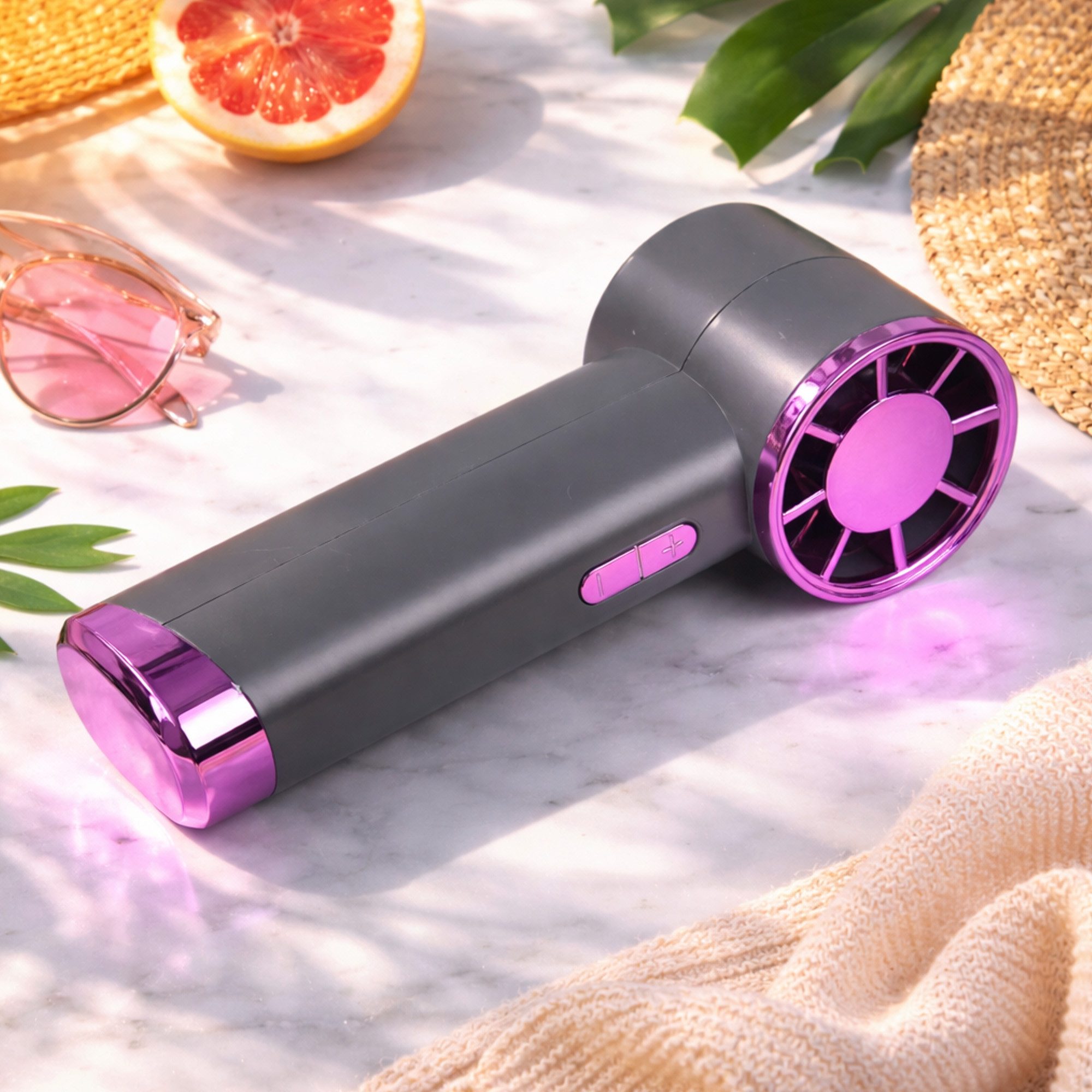 Bestlivings Handventilator Mini Taschenventilator, 5 cm Durchmesser, 16 cm Hoch, 600 mAh, Akku aufladbar
