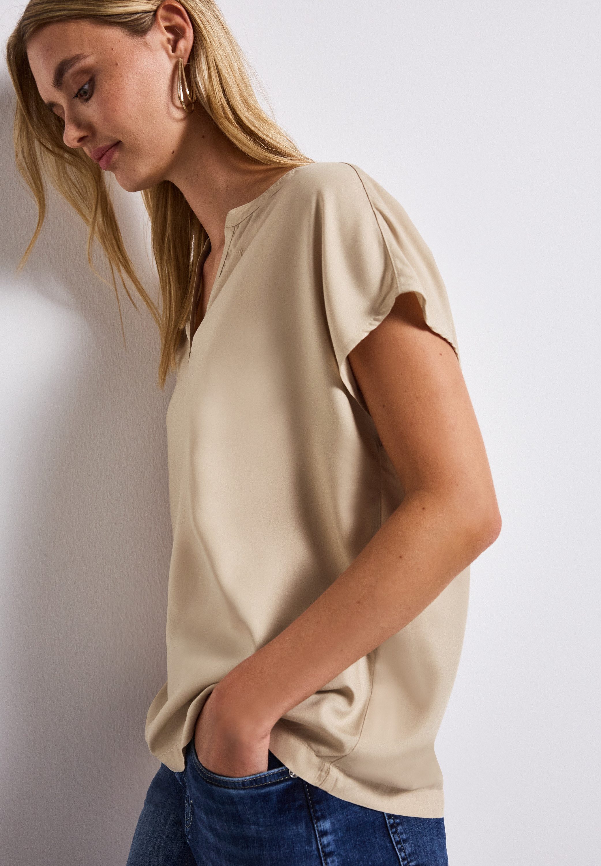 STREET ONE Kurzarmbluse, aus softer Viskose günstig online kaufen