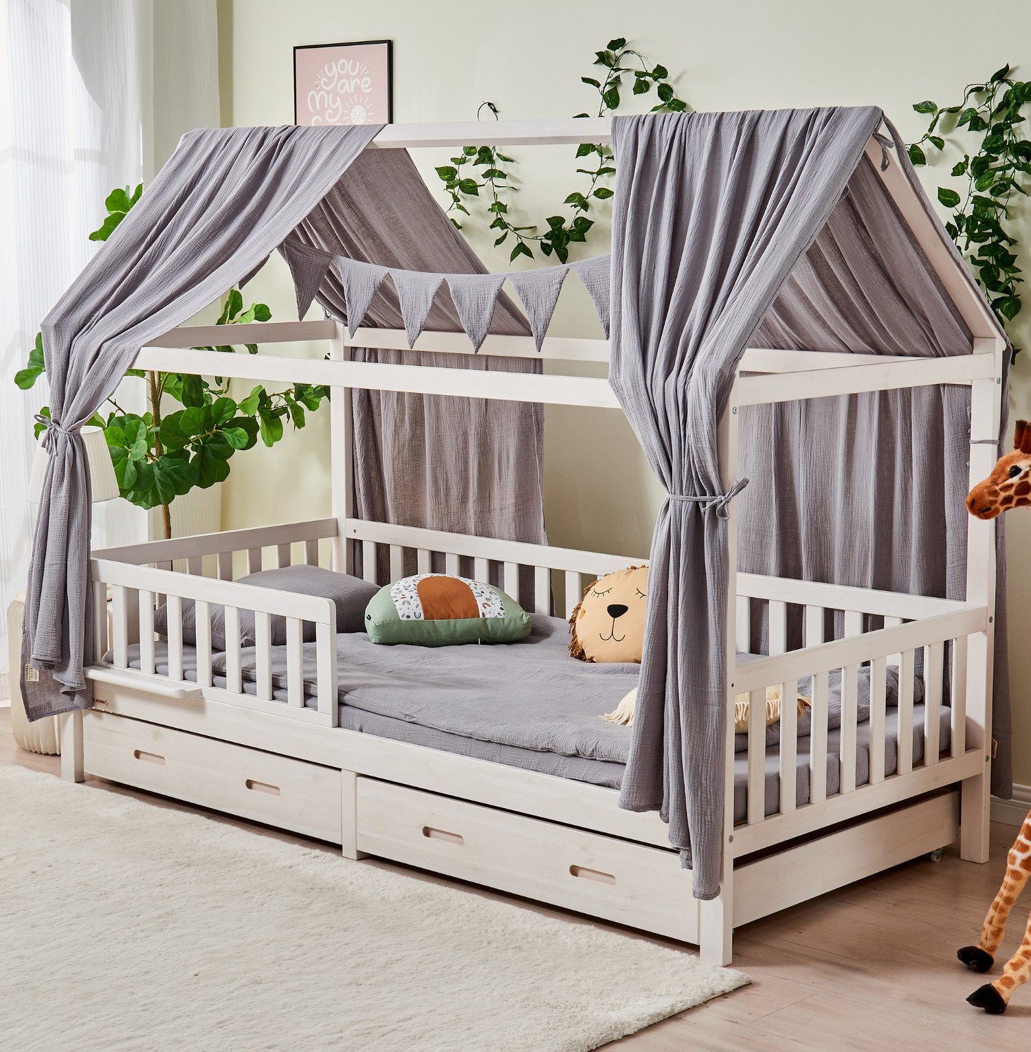 Alavya Home® Betthimmel Dekoset (2 Stück Betthimmel 1 Stück Wimpelkette 300cm cm lang mit 9 Stück Wimpeln, 3-tlg), Dekoset aus 100% Bio-Musselin Baumwolle 125x350 cm