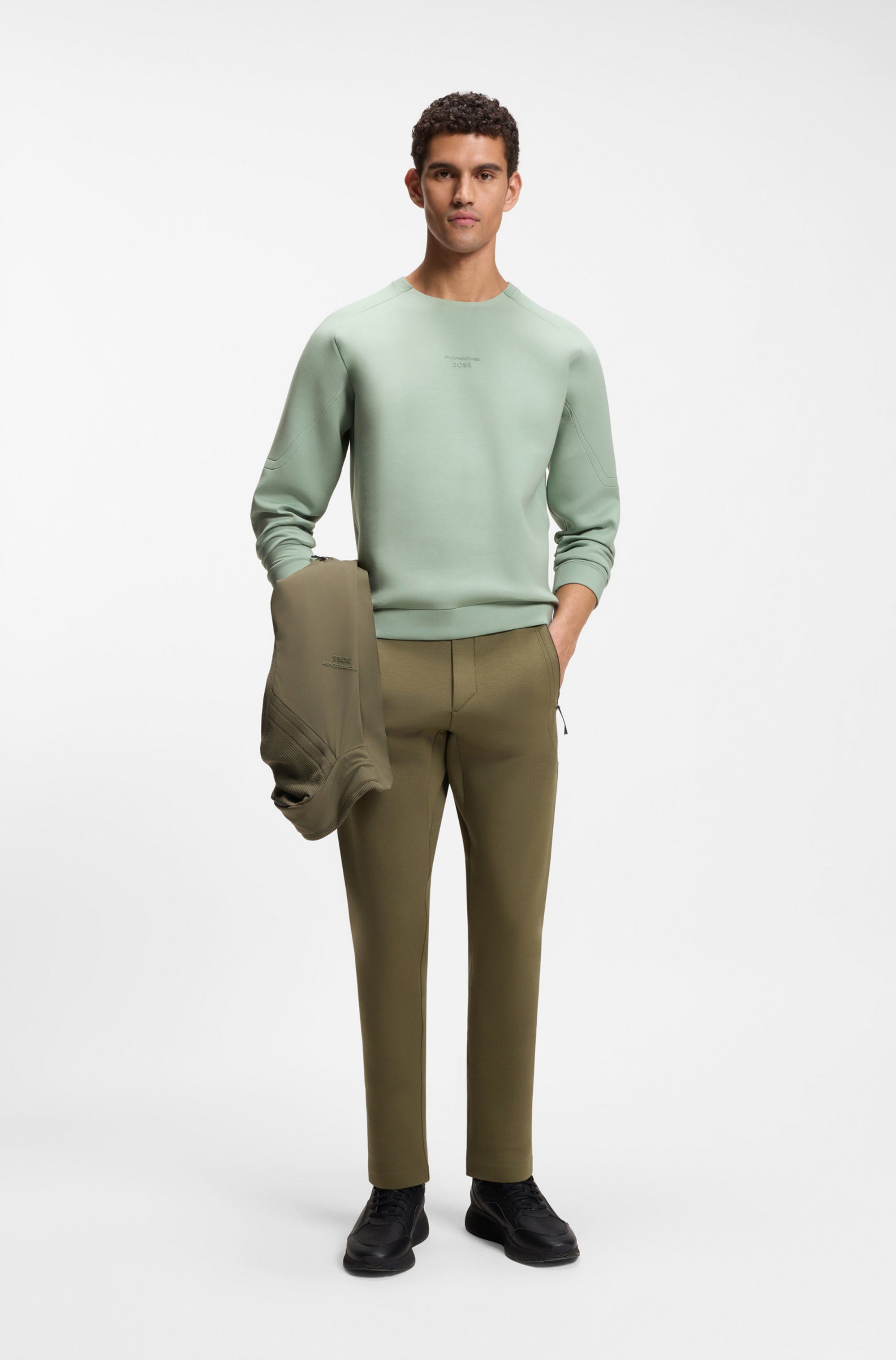 BOSS GREEN Sweatshirt Porsche Spirit 70 Capsule Collection Premium Herrenmode Innovative Geruchskontroll-Technologie HEIQ MINT