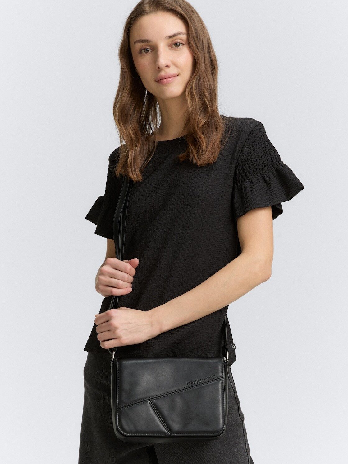 TOM TAILOR Denim Umhängetasche Bags, TTMILLA S Umhängetasche mit Umschlag