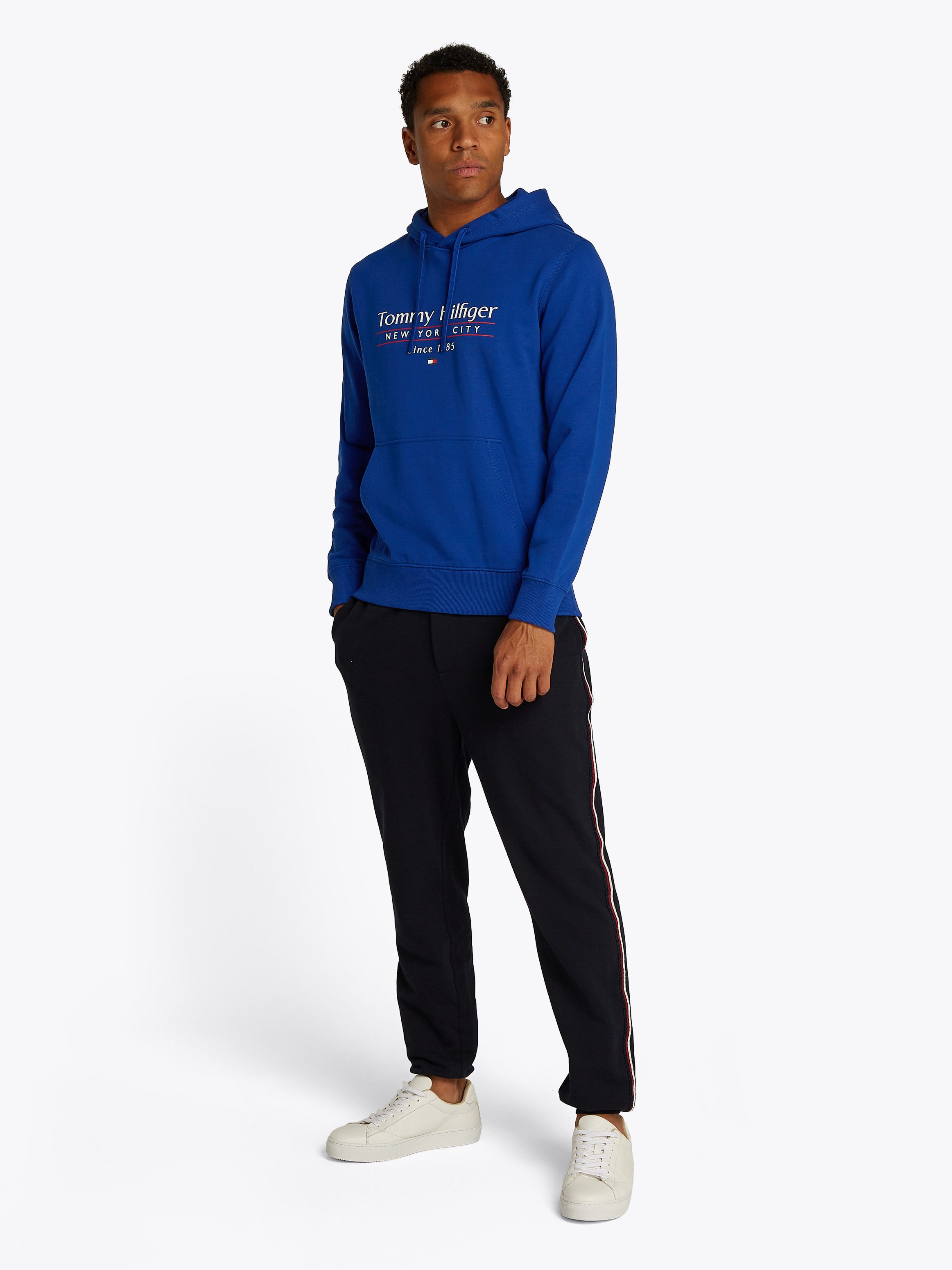 Tommy Hilfiger Hoodie HILFIGER CENTER STACK HOODY mit großem mehrfarbigen Print