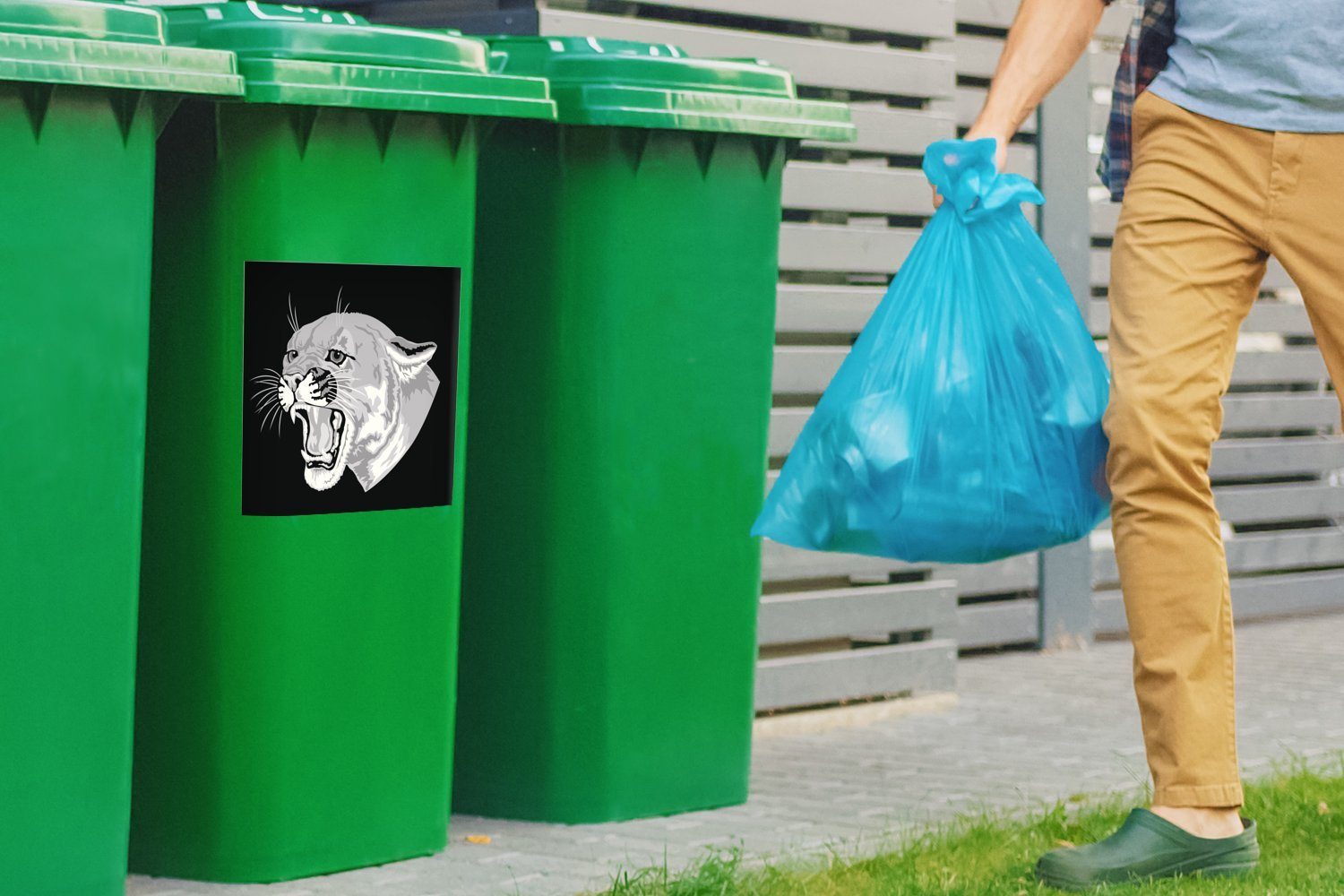 MuchoWow Wandsticker Eine Container, eines (1 Kopfes Mülleimer-aufkleber, Mülltonne, des Sticker, Illustration schwarz-weiß St), Abfalbehälter in Pumas