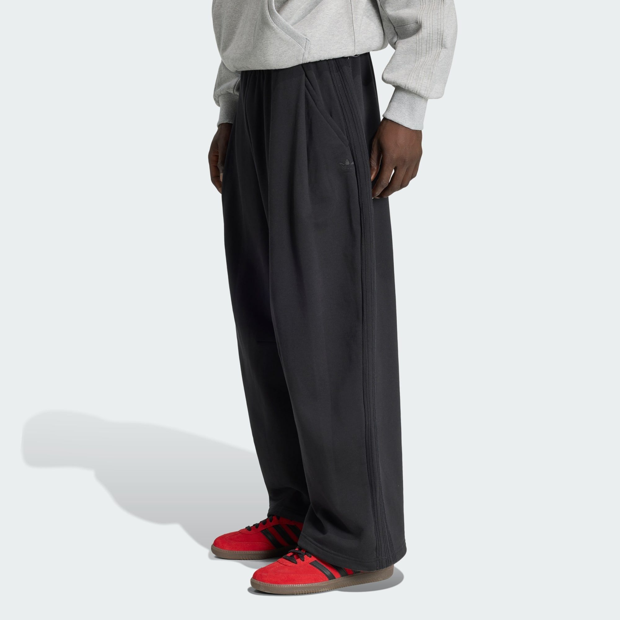 adidas Originals Trainingshose PREMIUM ESSENTIALS HOSE OFFENER WEITER SAUM (1-tlg)