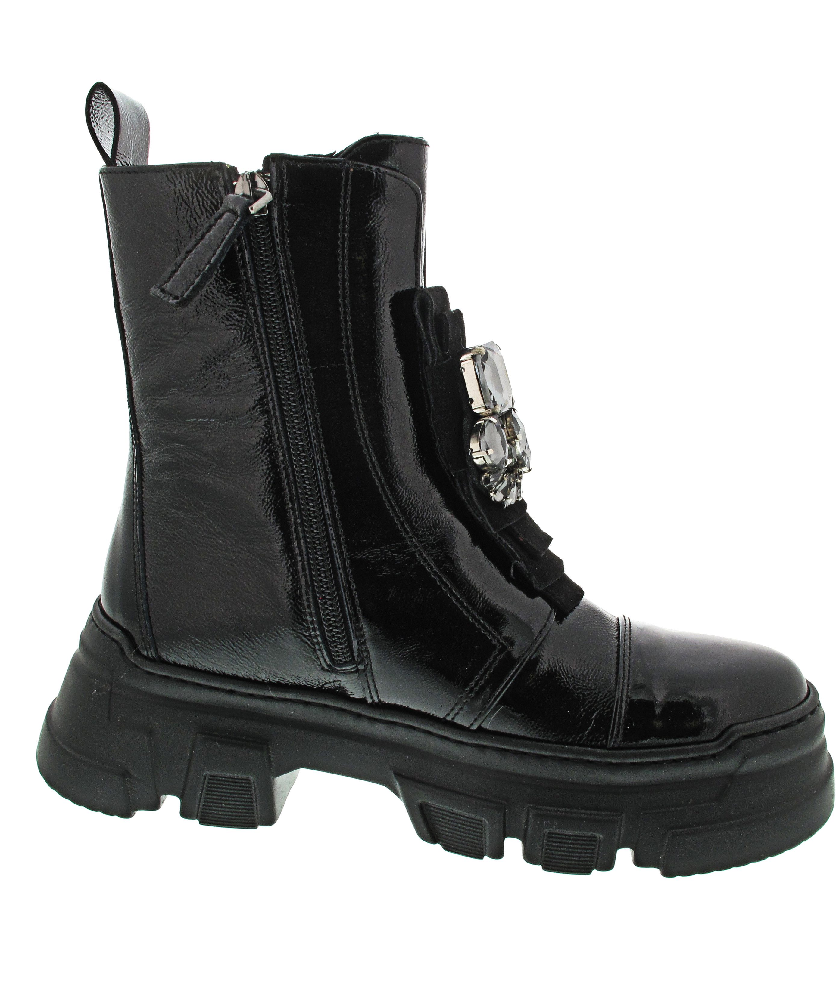 NOCLAIM Stiefelette