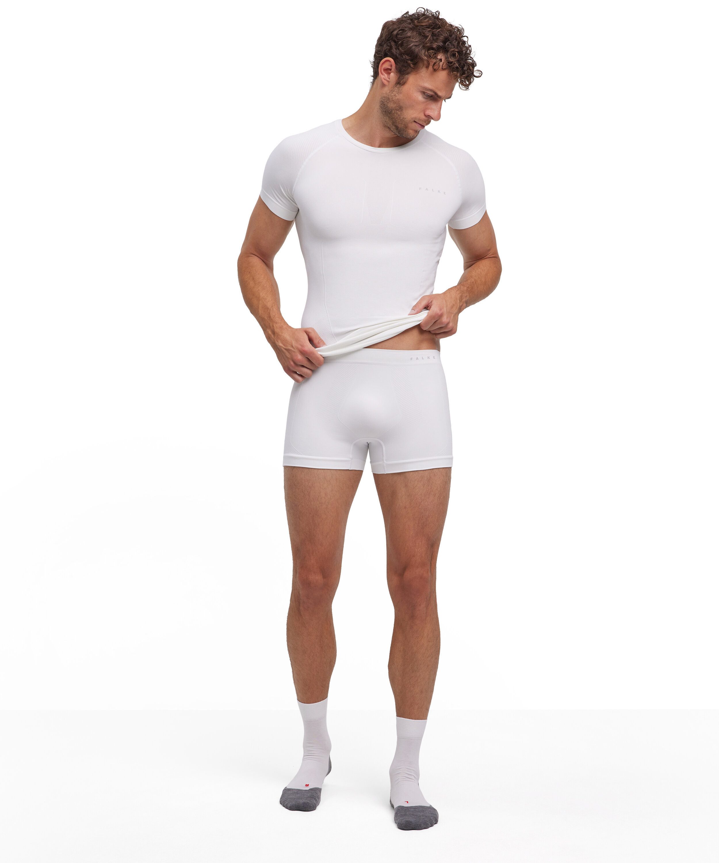 FALKE Funktionsunterhose FALKE Boxer Warm (1-St., 1) thermoregulierend für warme bis kalte Temperaturen
