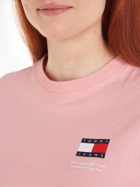 Tommy Jeans T-Shirt TJW BXY GRAPHIC FLAG TEE mit Markenlabel