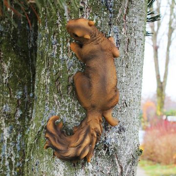 colourliving Dekofigur Deko Eichhörnchen zum aufhängen Baumdekoration Baumfigur Garten Deko, Handbemalt, Wetterfest, Baumdekoration