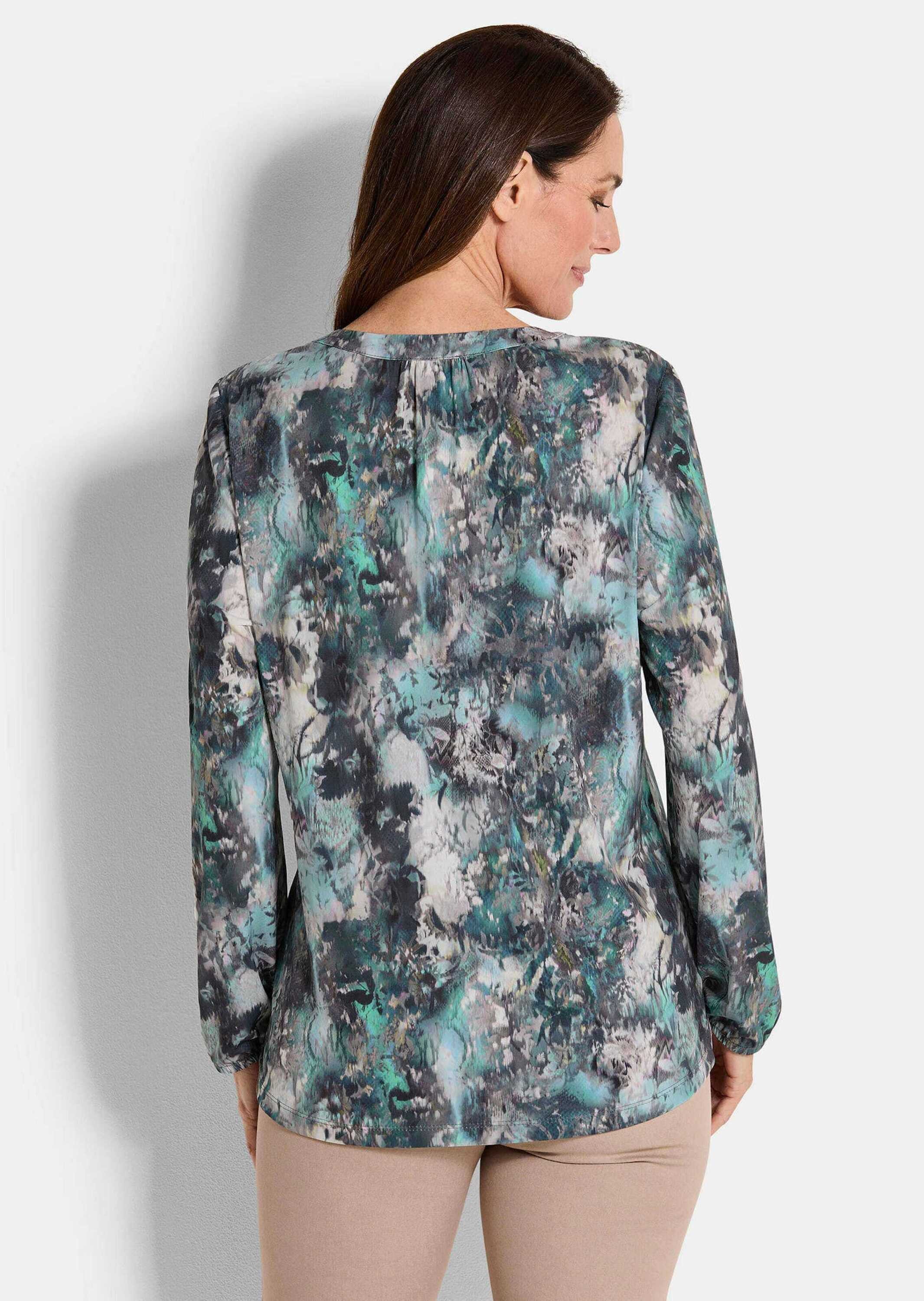 GOLDNER Kurzarmbluse Elegantes Blusenshirt mit V-Ausschnitt Schlupfbluse mit Allover-Print, Kräuselung und Langarm