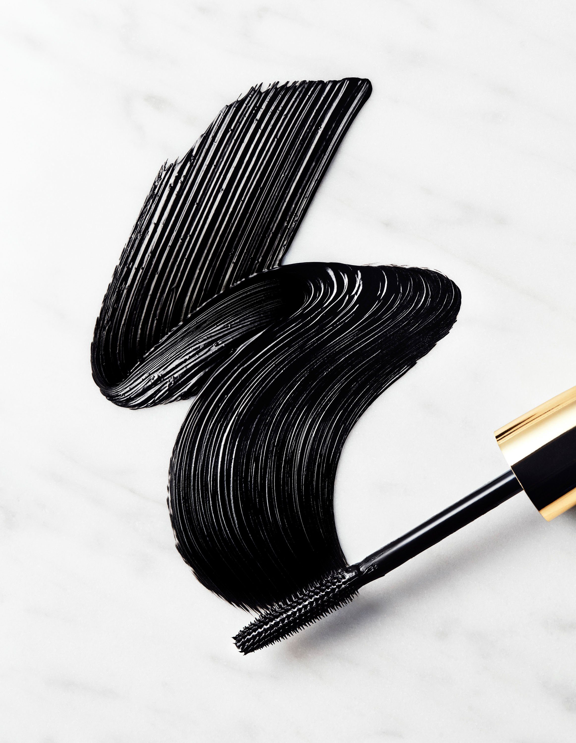 L'ORÉAL PARIS Mascara Volume Million Lashes Balm Noir, mit innovativer Formel