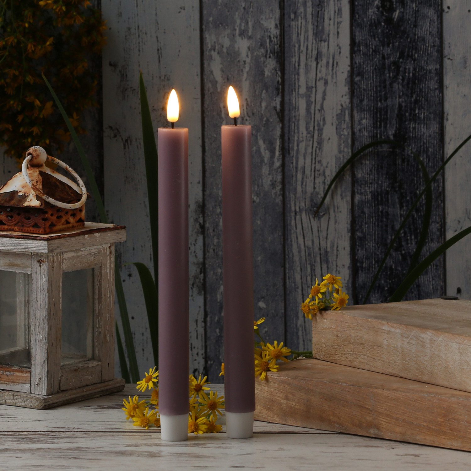 Deluxe Homeart LED-Kerze LED Stabkerzen Mia Tafelkerzen Echtwachs flackernd H: 24cm flieder 2St, LED Classic, warmweiß (2100K bis 3000K)