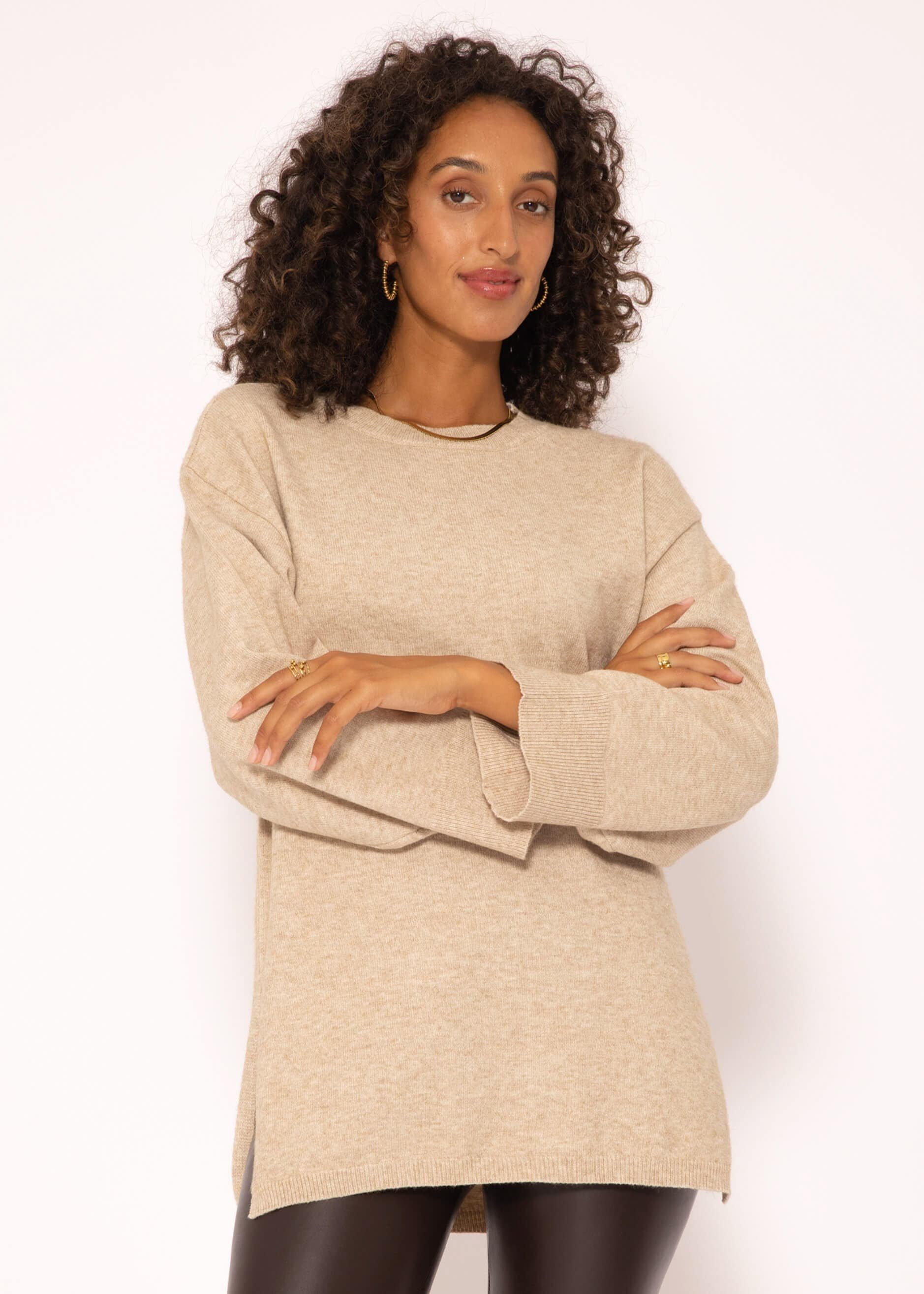 Pullover SASSYCLASSY weichem lang Damen mit aus und Oversize Seitenschlitzen Strickpullover Strickpullover Rundhals Lässiger Beige Feinstrick