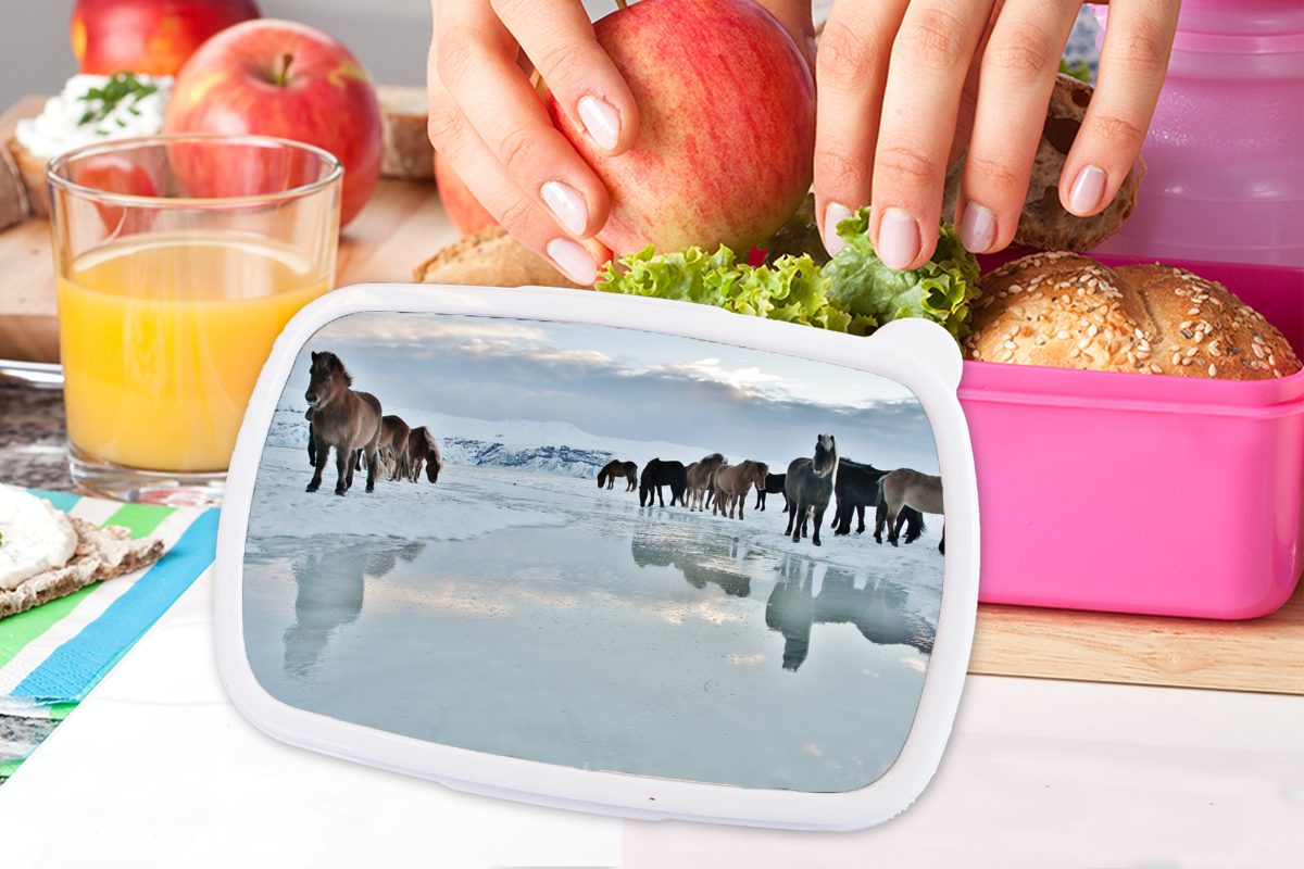 MuchoWow Lunchbox Pferde Snackbox, - rosa - Brotdose Kunststoff Schnee, für Eis Erwachsene, Brotbox Kinder, Mädchen, (2-tlg), Kunststoff