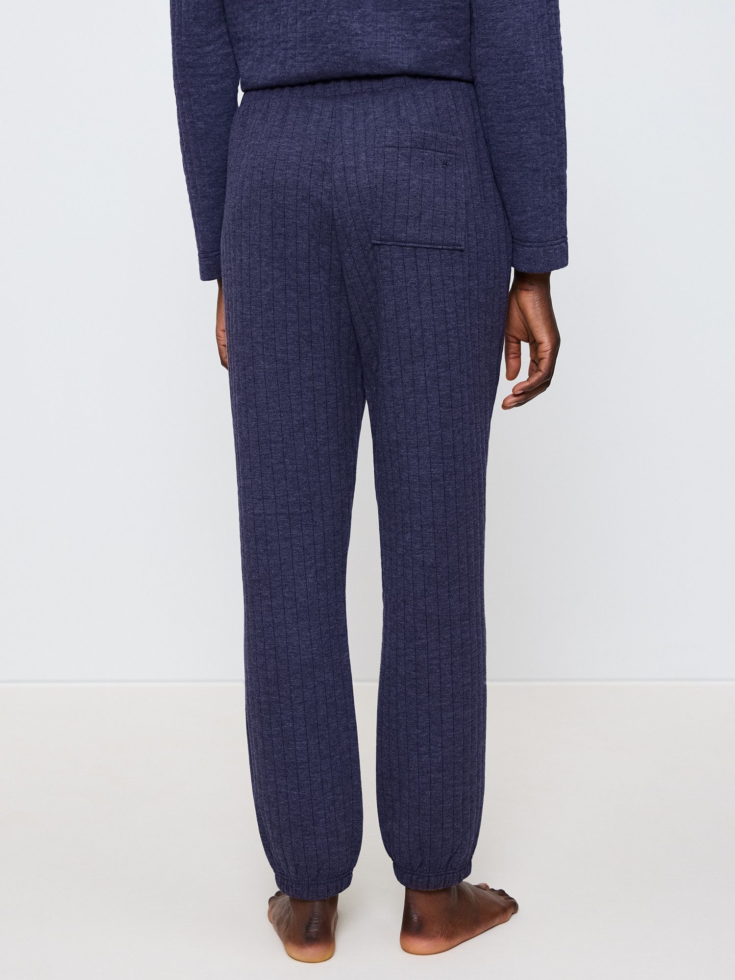 Triumph Pyjamashorts Cozy Comfort Trouser Quilted mit Gesäßtasche und elastischem Saum