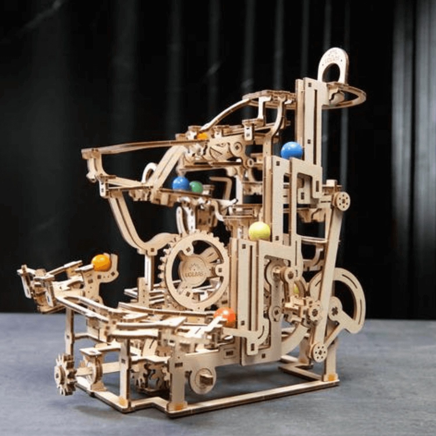 UGEARS Modellbausatz Ugears Murmelbahn mit Stufenwinde Mechanisches Holzpuz günstig online kaufen