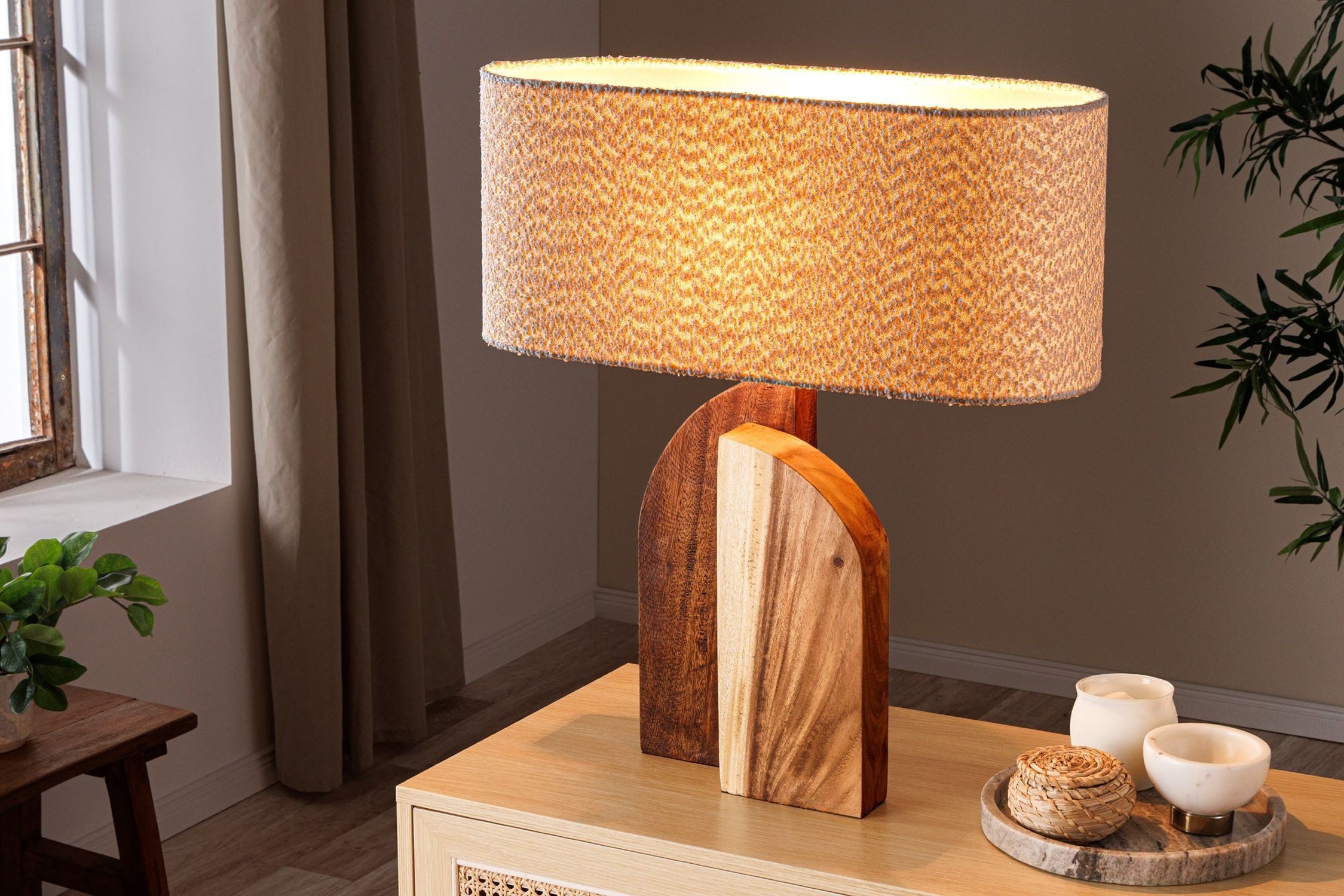 Licht-Erlebnisse Nachttischlampe RIANO, ohne Leuchtmittel, Holz Stoff 60 cm hoch wohnlich Natur Weiß Modern E27