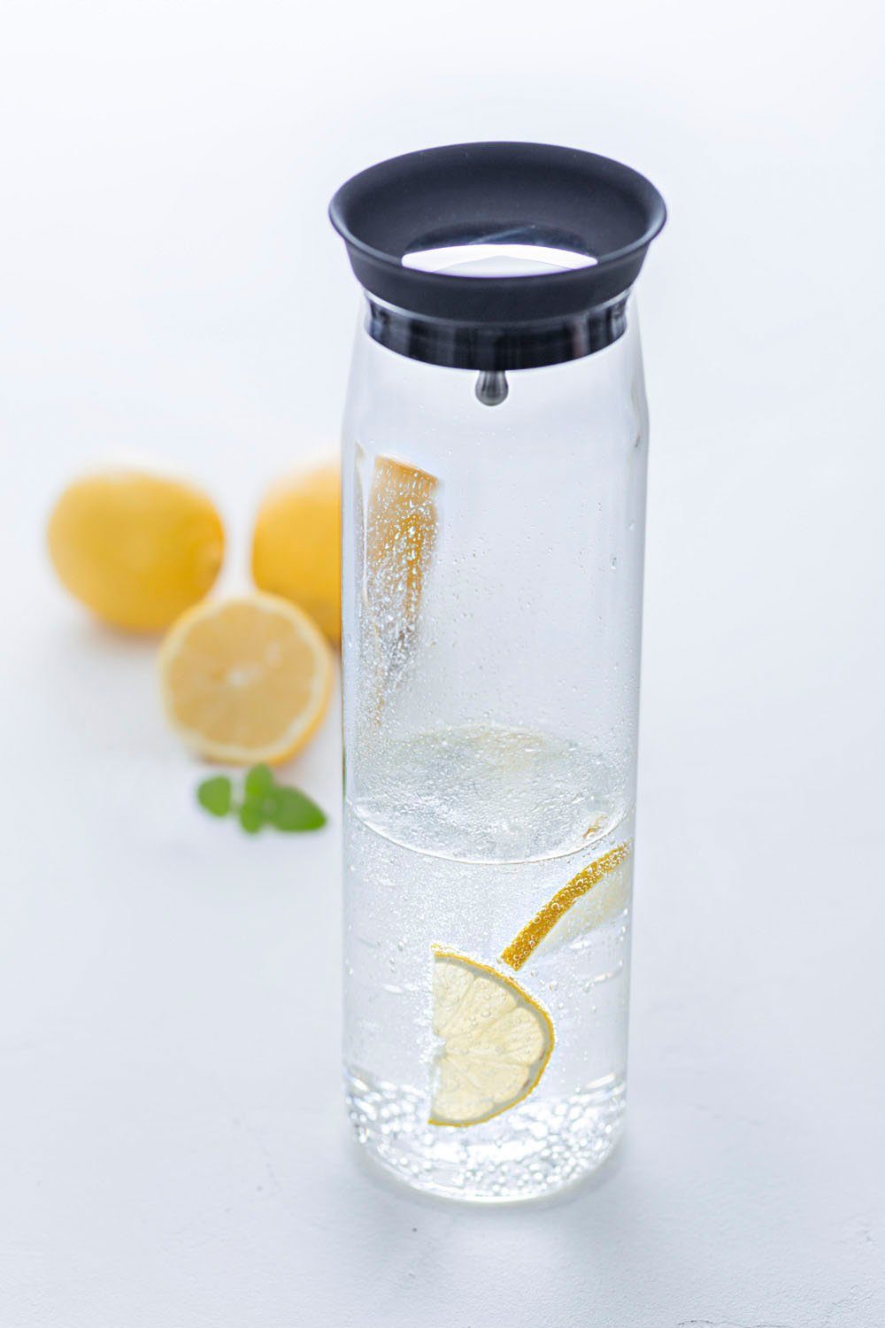 LEONARDO Wasserkaraffe BRIOSO, Borosilikatglas, 1000 ml