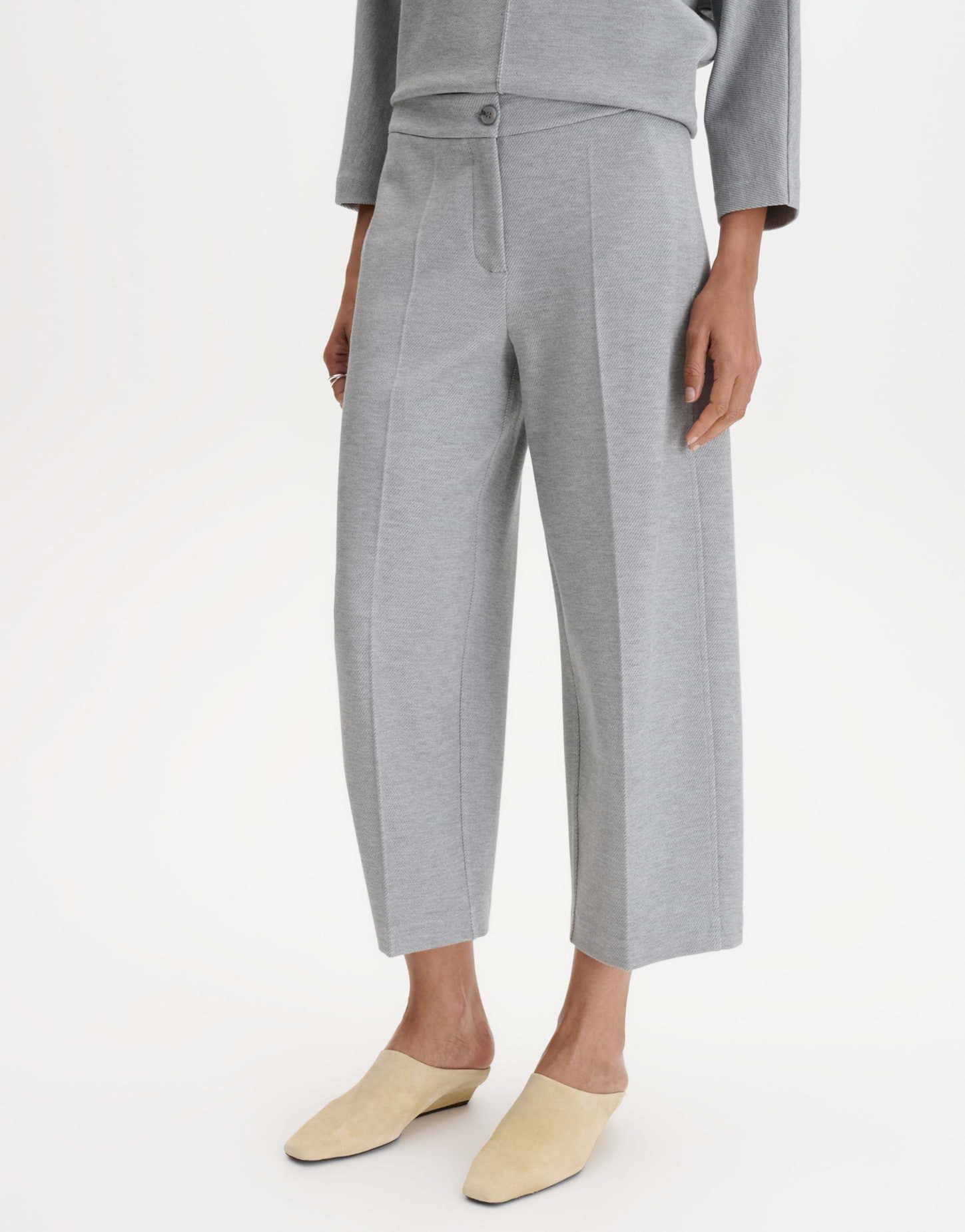 someday Sweathose Cisilia comfort mit dezenter Twillstruktur Cropped Länge mit Bügelfalten und Komfortbund